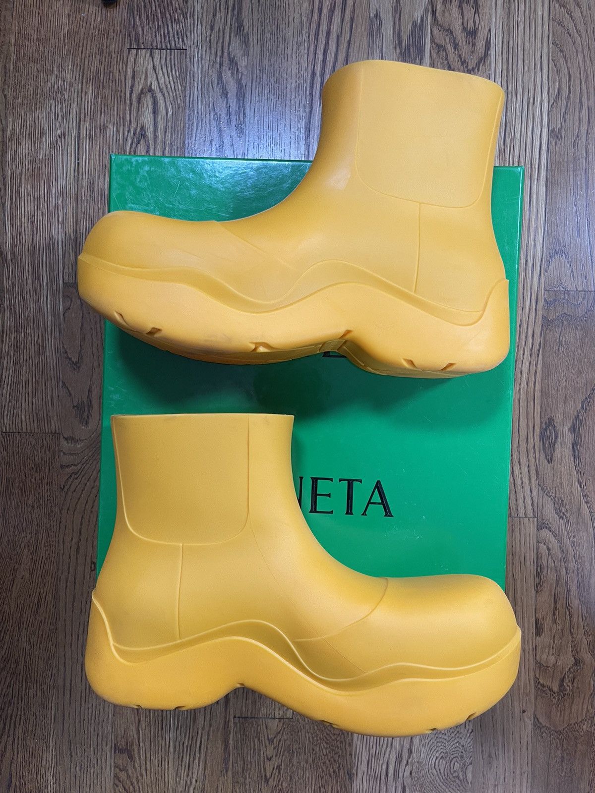 Bottega Veneta Womens Bottega Veneta Tangerine Matt Rubber Puddle Boots 39 Size US 9 / IT 39 - 7 Thumbnail