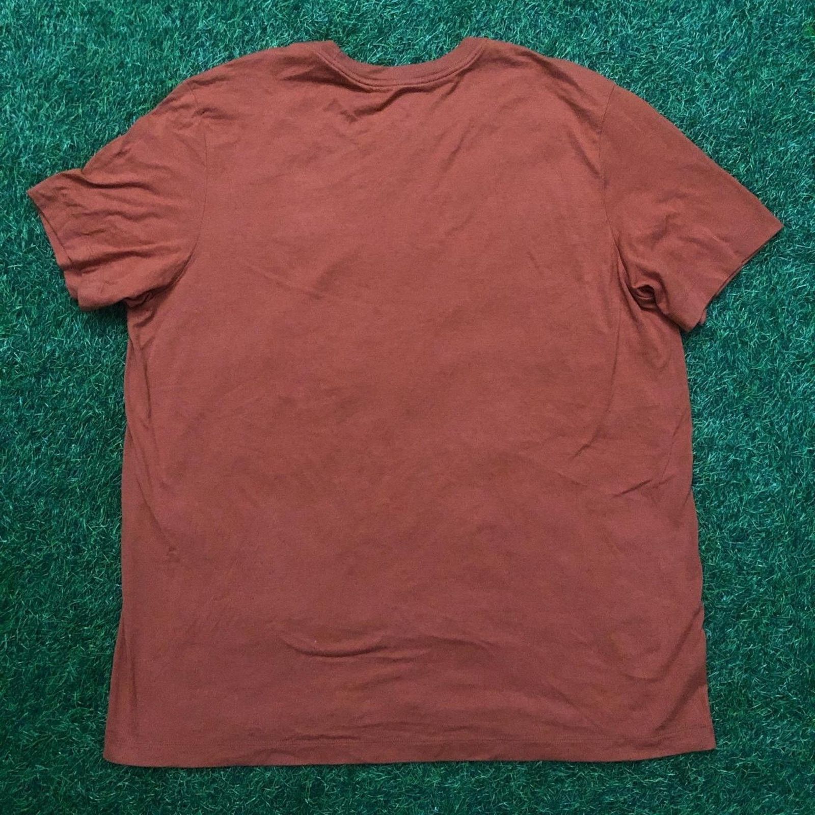 Nike Burnt Orange Nike UT Austin Bevo ‘Texas’ Graphic Tee Size US XL / EU 56 / 4 - 2 Thumbnail