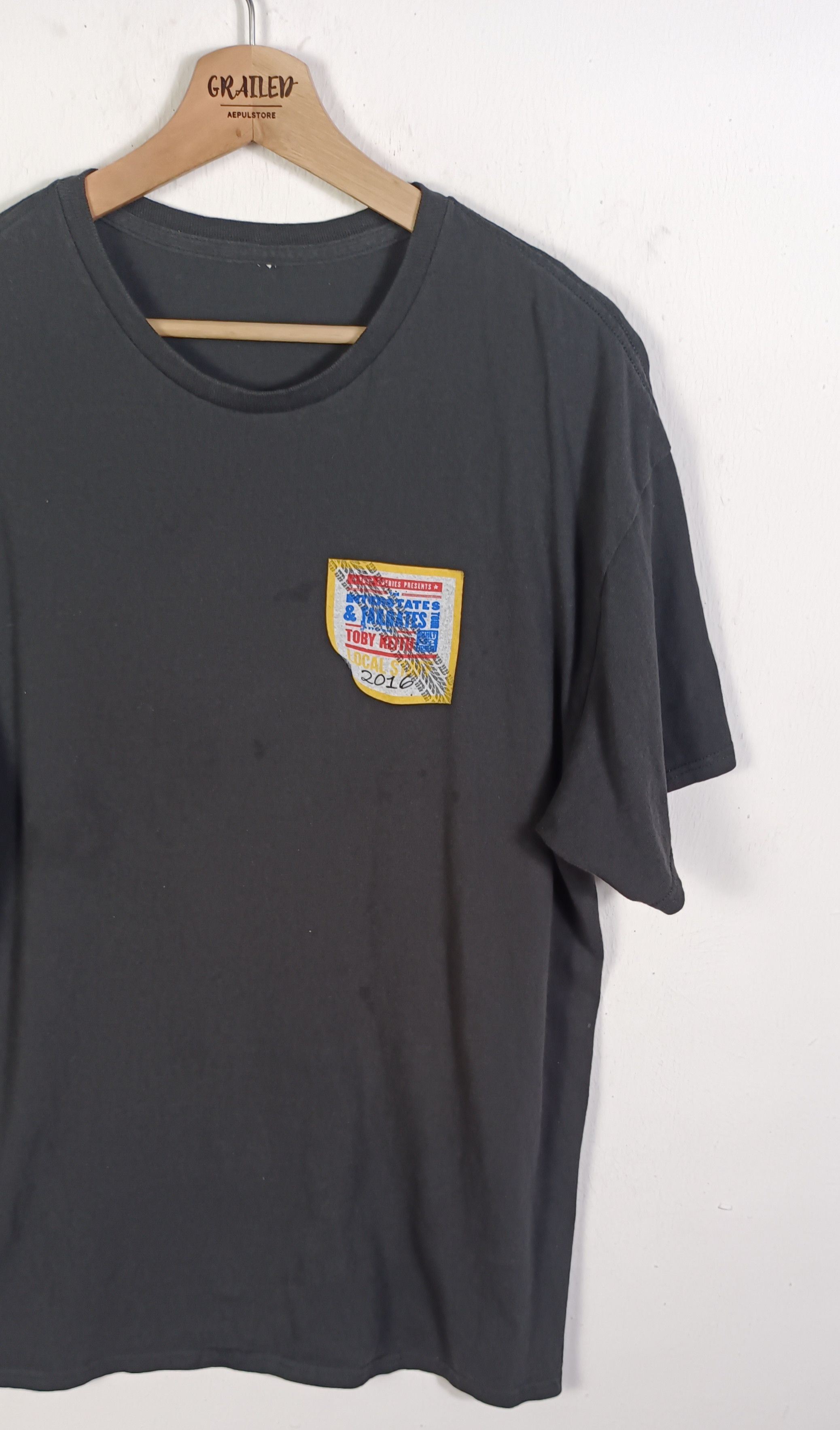 Band Tees × Vintage Toby Keith Interstates & Tailgates 2016 Size US L / EU 52-54 / 3 - 6 Thumbnail