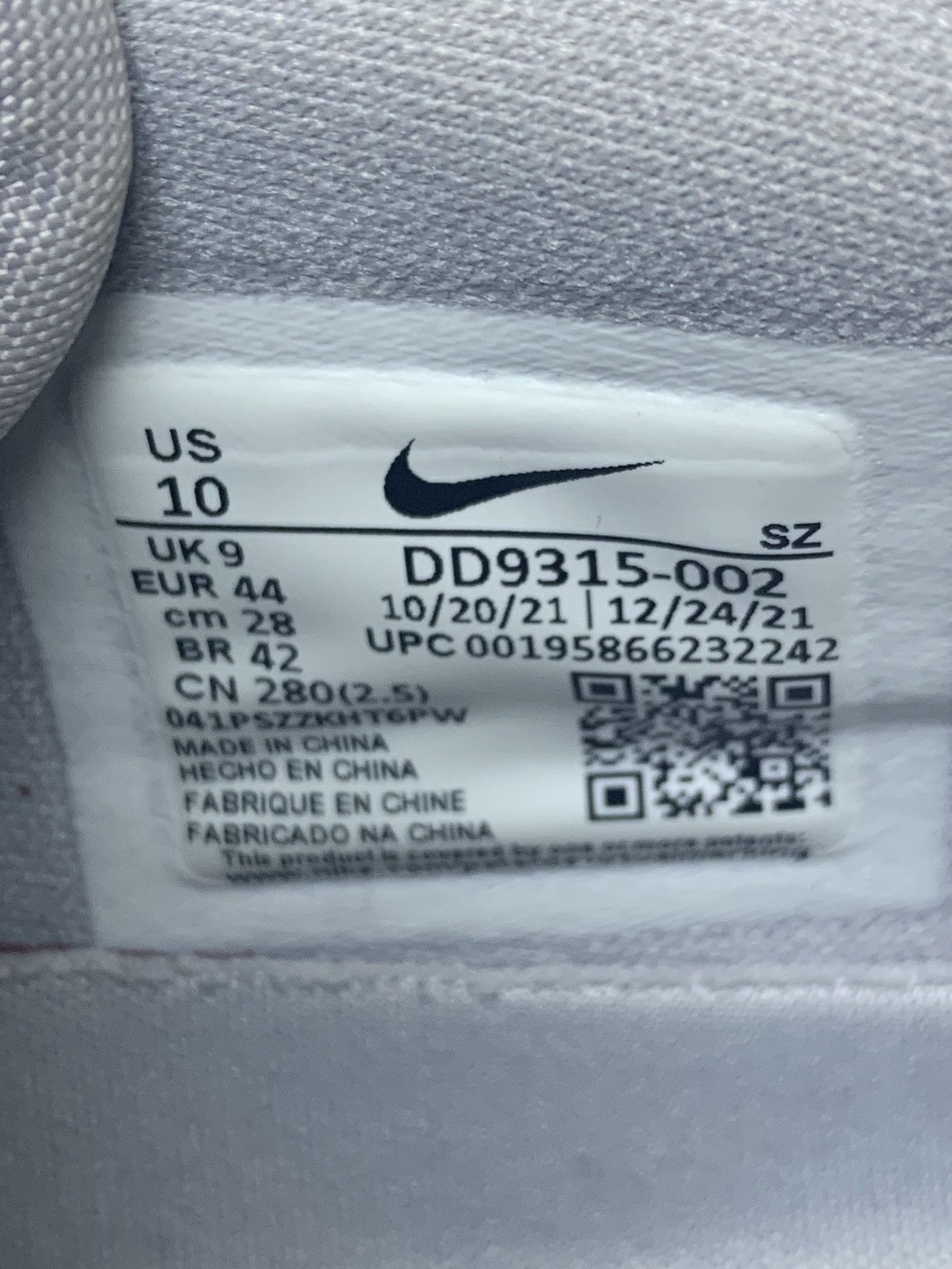 Nike Jordan 1 Low Golf Wolf Grey DD9315-002 Size US 10 / EU 43 - 8 Thumbnail