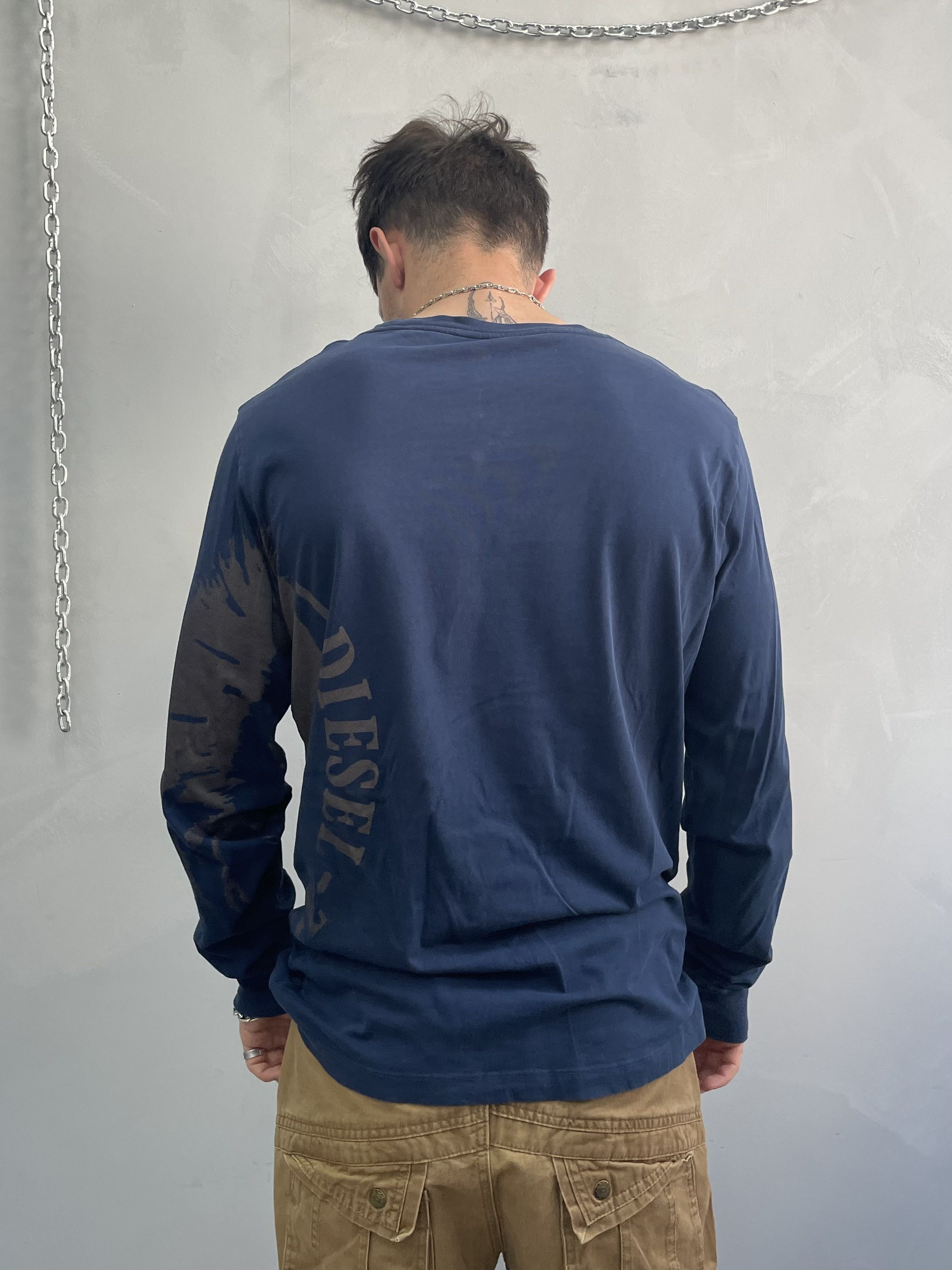 Diesel Rare Diesel big logo longsleeve y2k Size US L / EU 52-54 / 3 - 8 Thumbnail