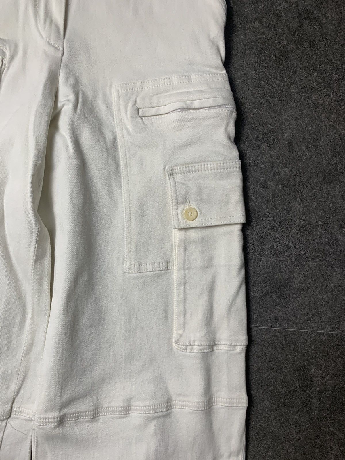 Dolce & Gabbana 2000s Dolce Gabbana Multipocket Flared Cargo Pants Size 26" / US 2 / IT 38 - 5 Thumbnail