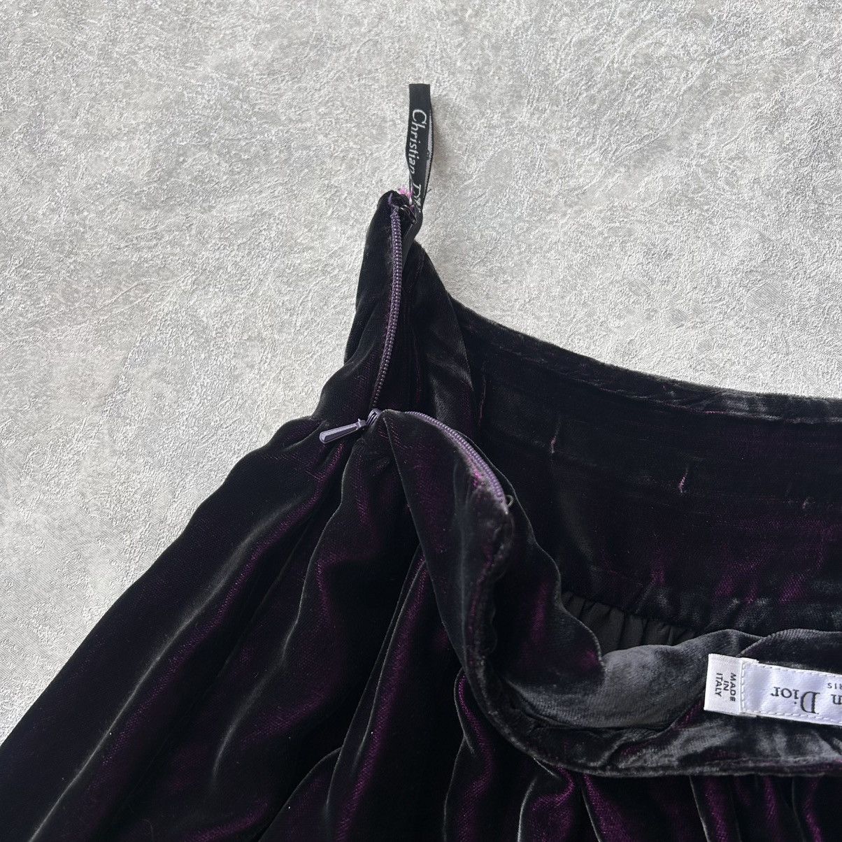 Christian Dior Monsieur Christian Dior Pleated Velvet Skirt Size 30" / US 8 / IT 44 - 9 Thumbnail