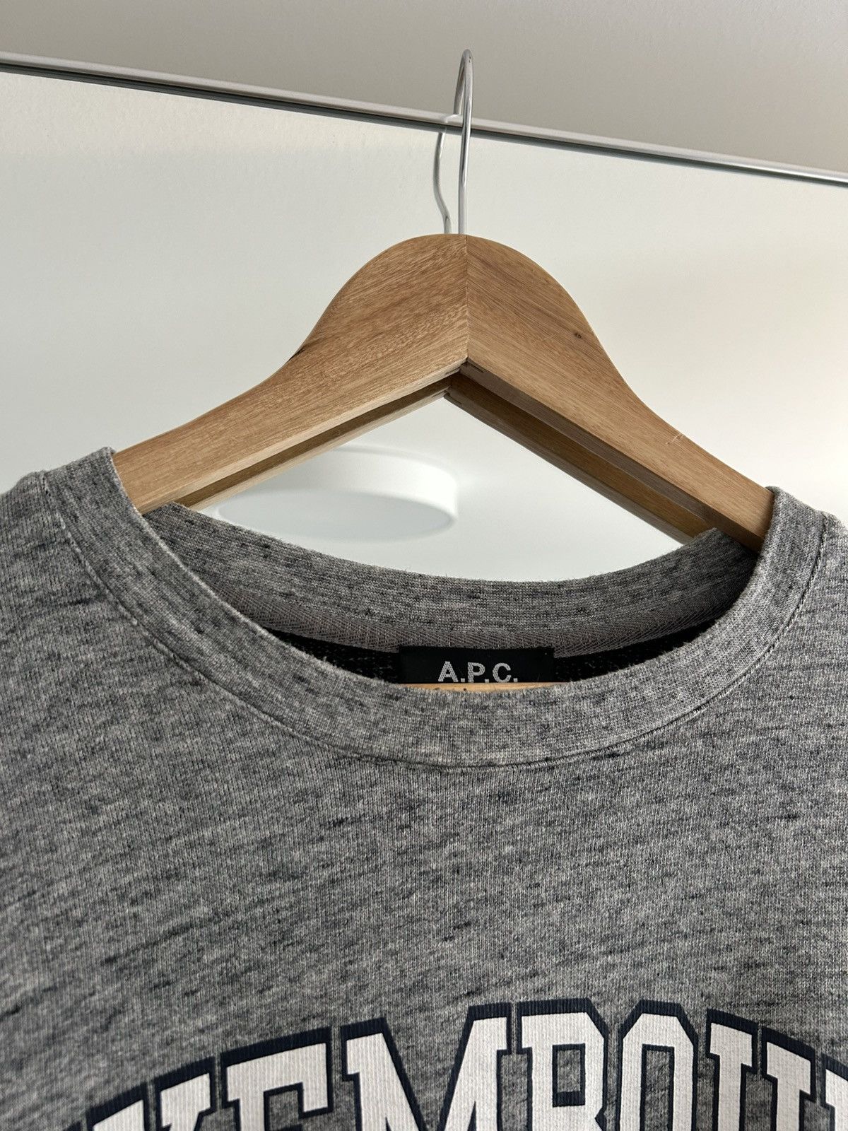 A.P.C. APC man's ,Luxembourg Park' premium sweatshirt size S Size US S / EU 44-46 / 1 - 5 Thumbnail