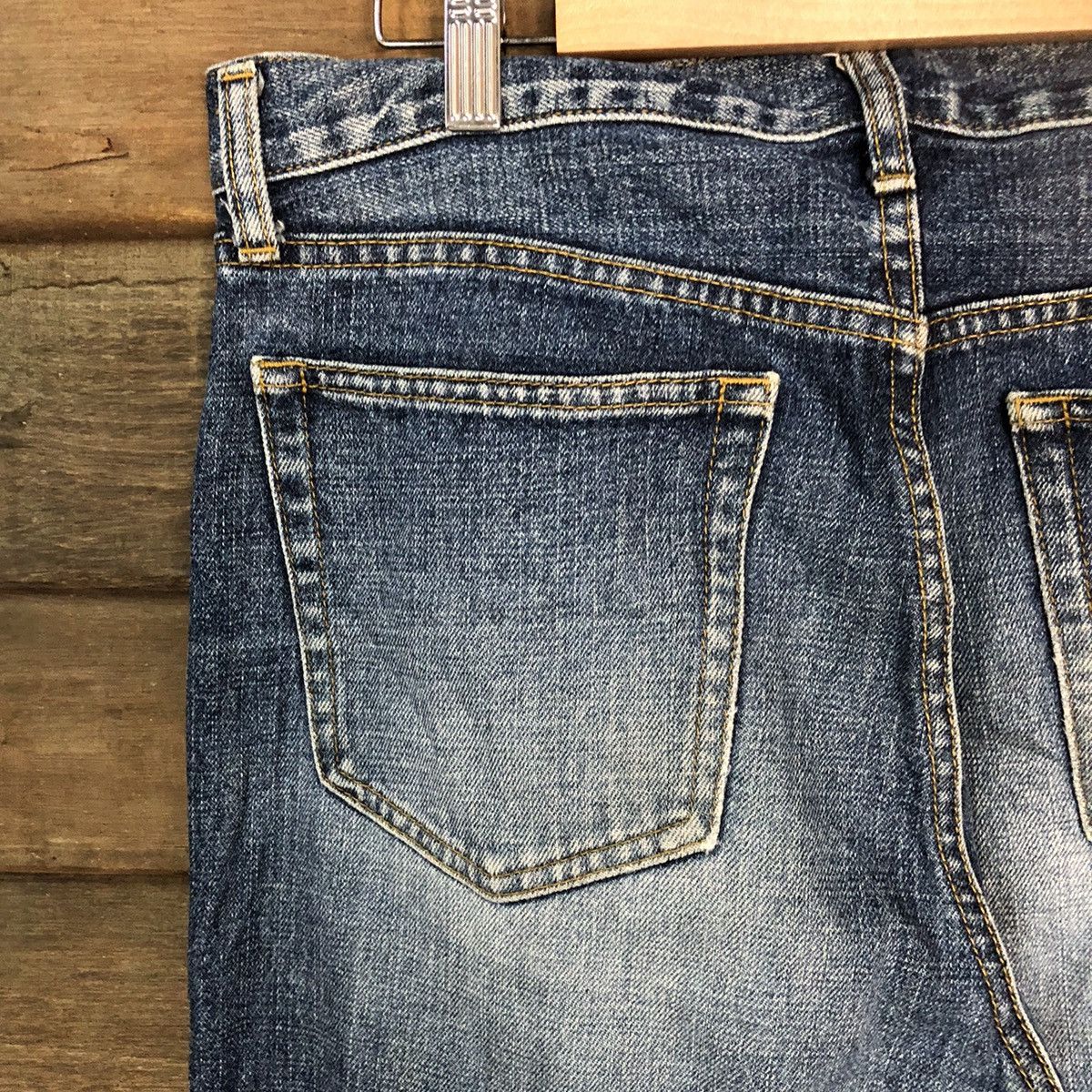 Japanese Brand Uniqlo japan vintage Blue faded jeans Denim Pants #7390 Size US 31 - 14 Thumbnail