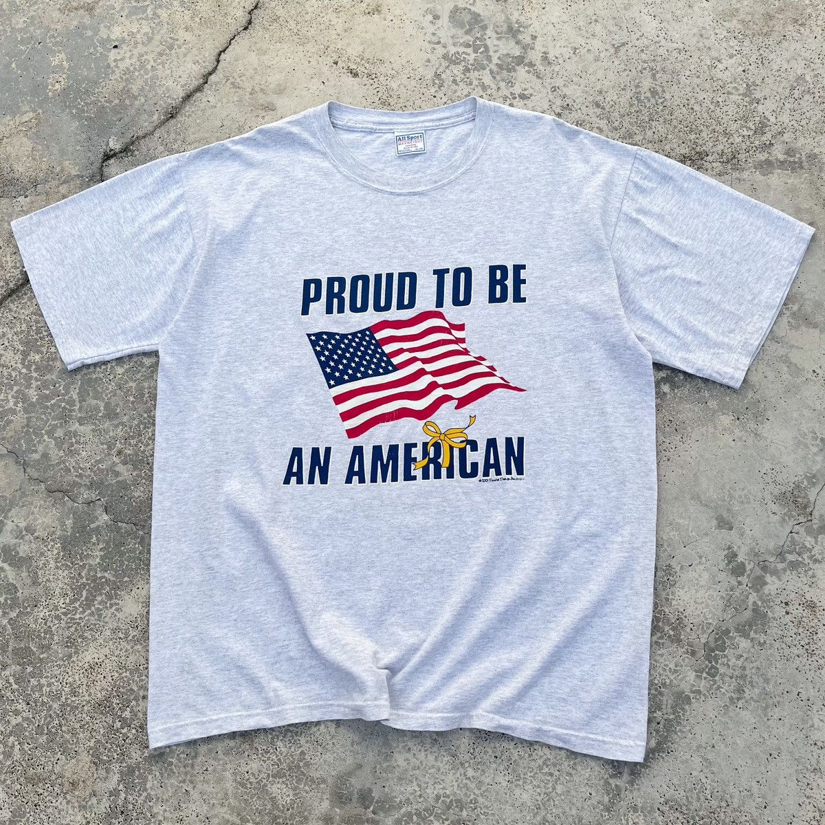 Vintage Vintage 2001 Proud To Be American Nice Graphic Design Tee Size US XL / EU 56 / 4 - 1 Thumbnail