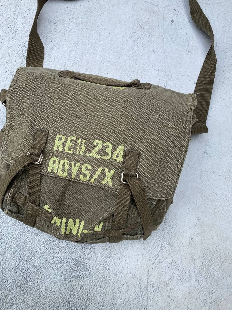 Japanese Brand Diesel Style Japanese distressed denim Sling Bag Size ONE SIZE - 3 Thumbnail