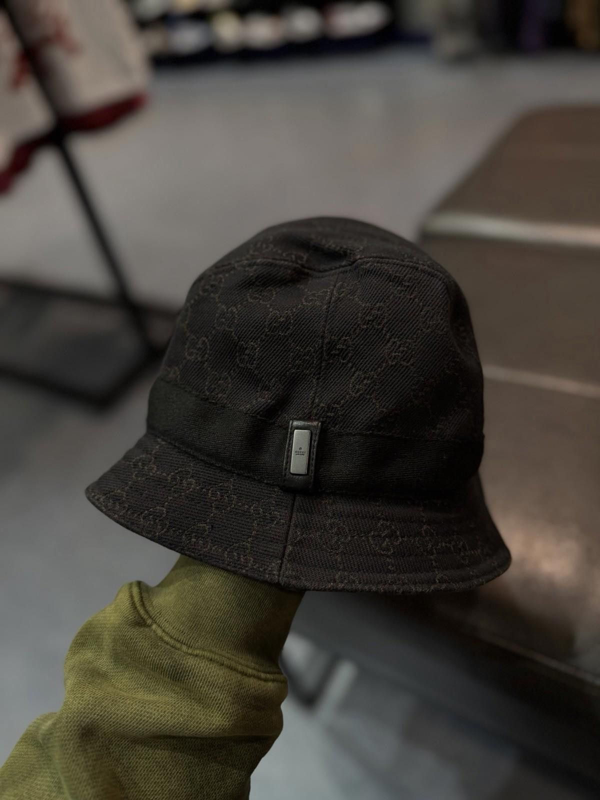 Gucci Authentic Gucci Bucket Hat Vintage Black Canvas Size L Size ONE SIZE - 6 Thumbnail