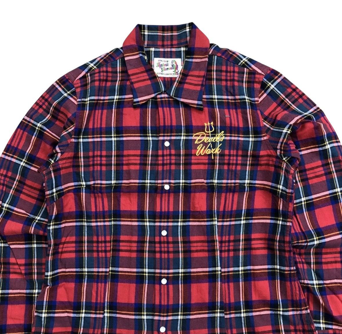 Hysteric Glamour Rare Vintage HYSTERIC GLAMOUR Rockin Bones Casual Shirt Size US M / EU 48-50 / 2 - 2 Thumbnail