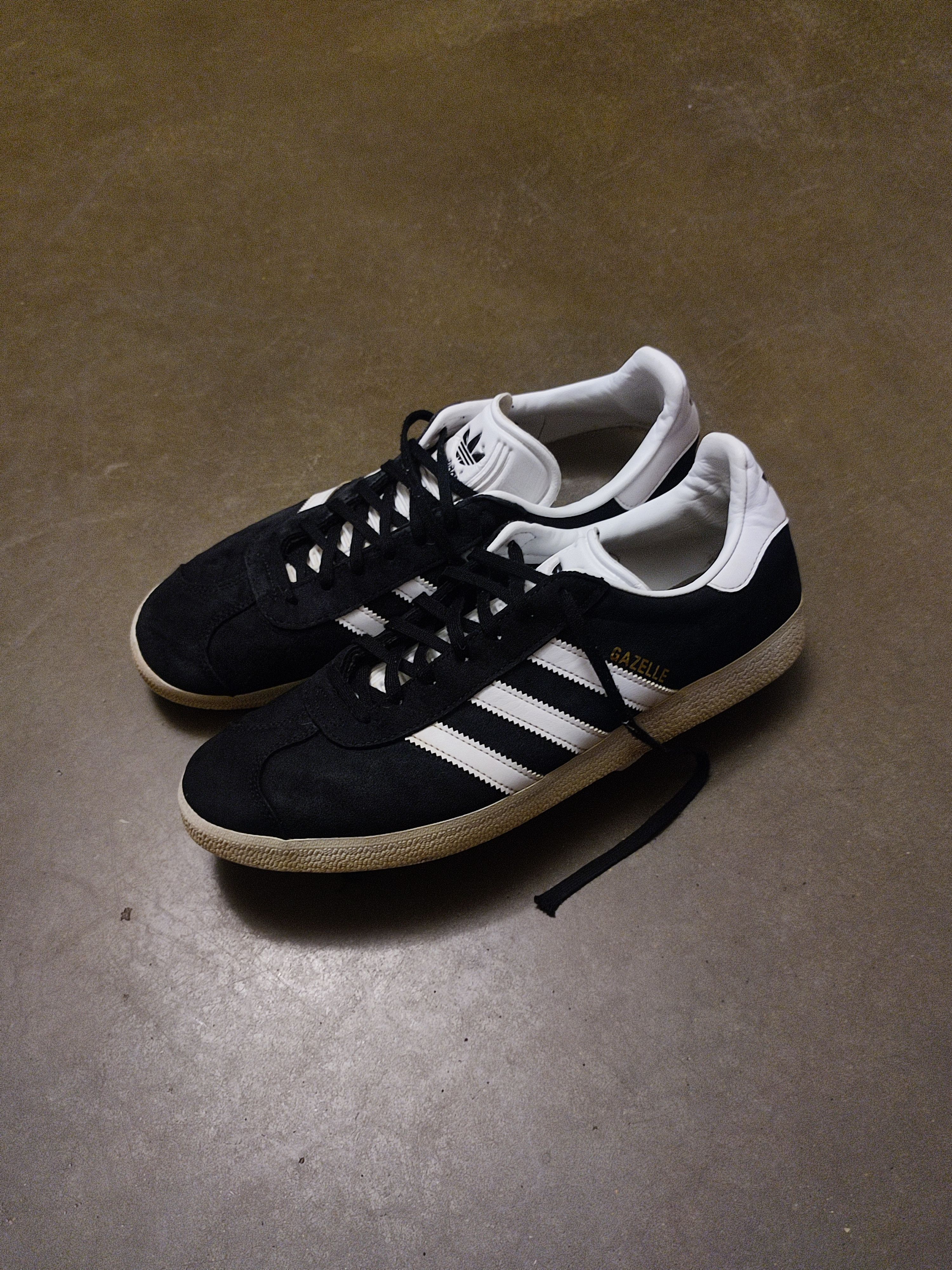 Adidas Adidas Gazelle 85 Semi Court Black / White Suede | Grailed