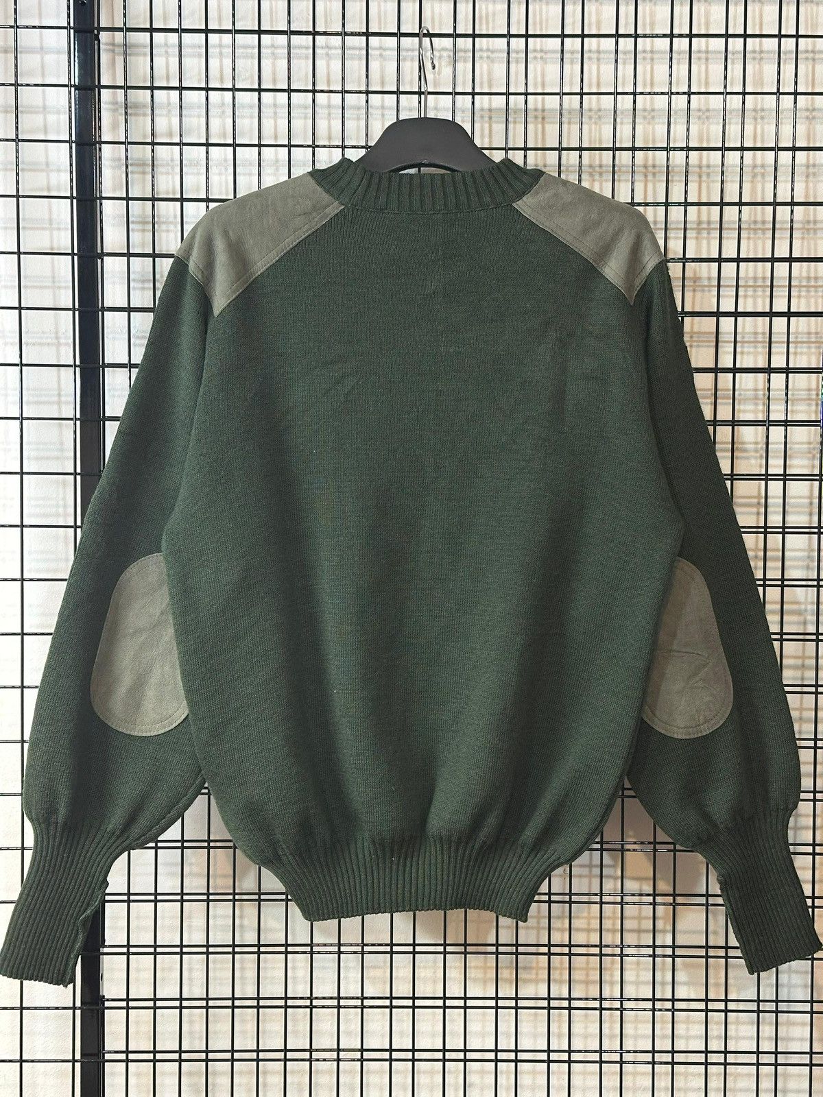 Burberry vintage Burberrys green knit wool sweater . Size US M / EU 48-50 / 2 - 3 Thumbnail
