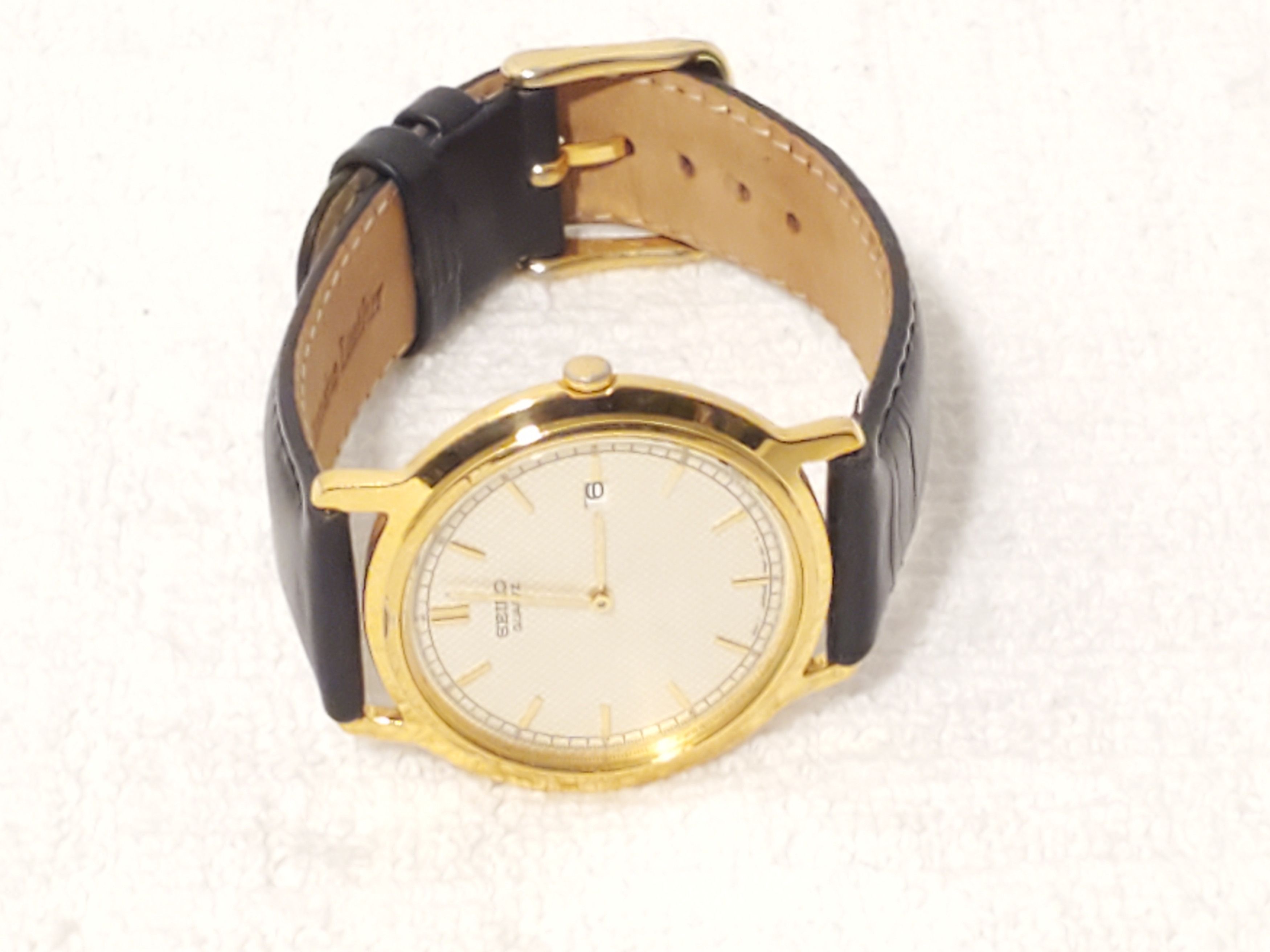 Seiko Vintage Seiko Men Date Watch Black Leather Strap S Steel Size 34 - 4 Thumbnail