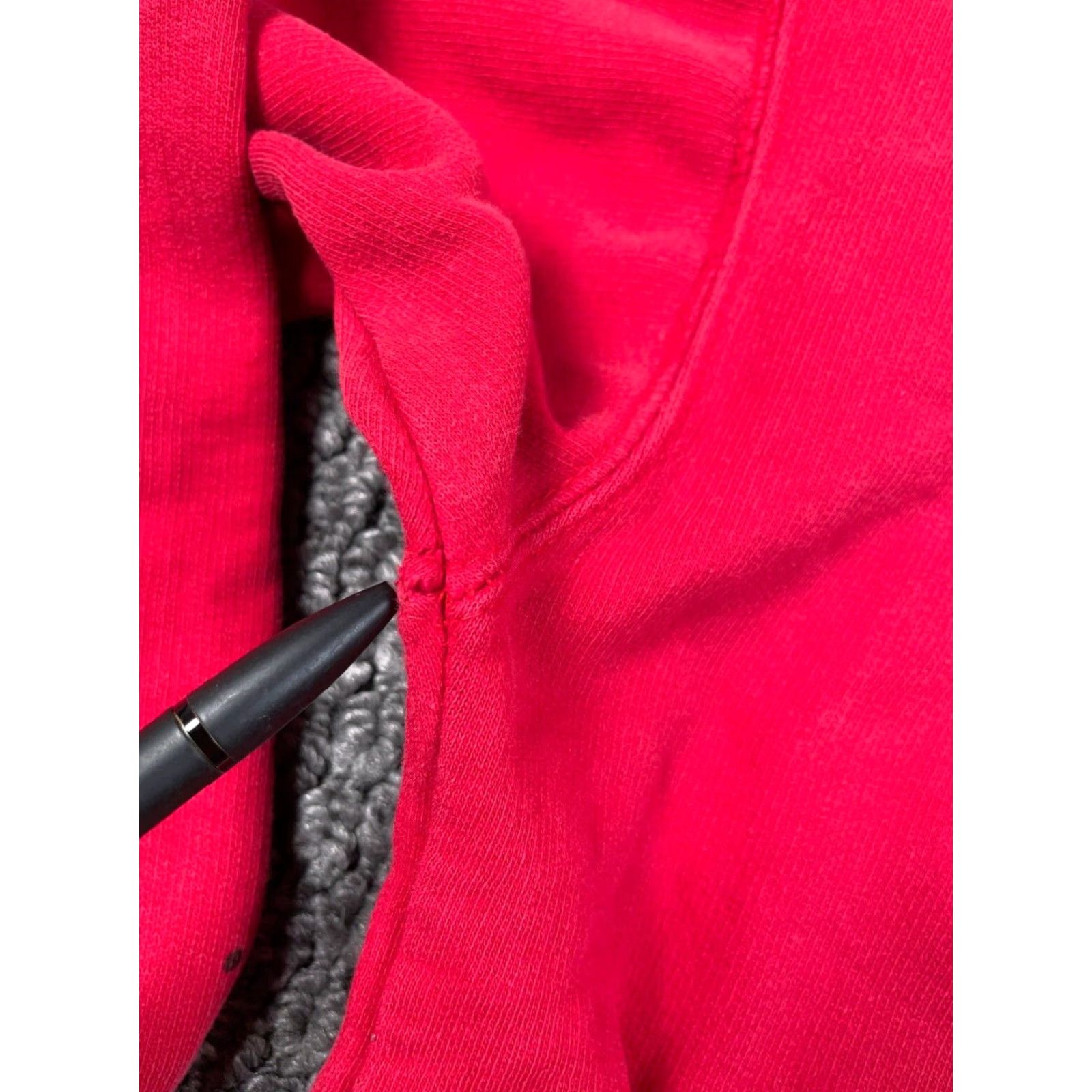 Vintage Howard University Hoodie Adult XS Red MV Sport Drawstring Pullover Sweatshirt Graphic Print College Retro University Men Size XS Red MV Sport Hoodie Size US XS / EU 42 / 0 - 4 Thumbnail