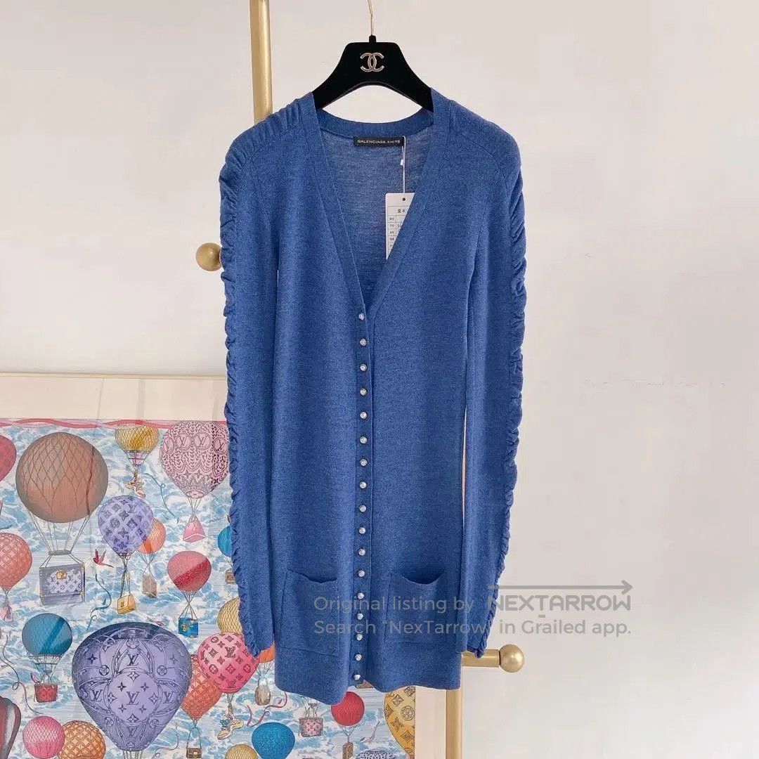 Balenciaga BALENCIAGA Blue Cardigan Size 36. Size XS / US 0-2 / IT 36-38 - 1 Thumbnail
