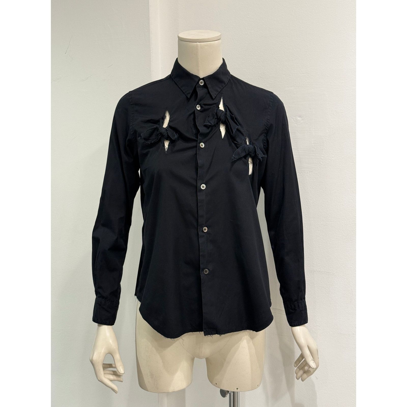Comme des Garcons S/S2002 Comme des Garçons three bows slits shirt Size S / US 4 / IT 40 - 1 Thumbnail