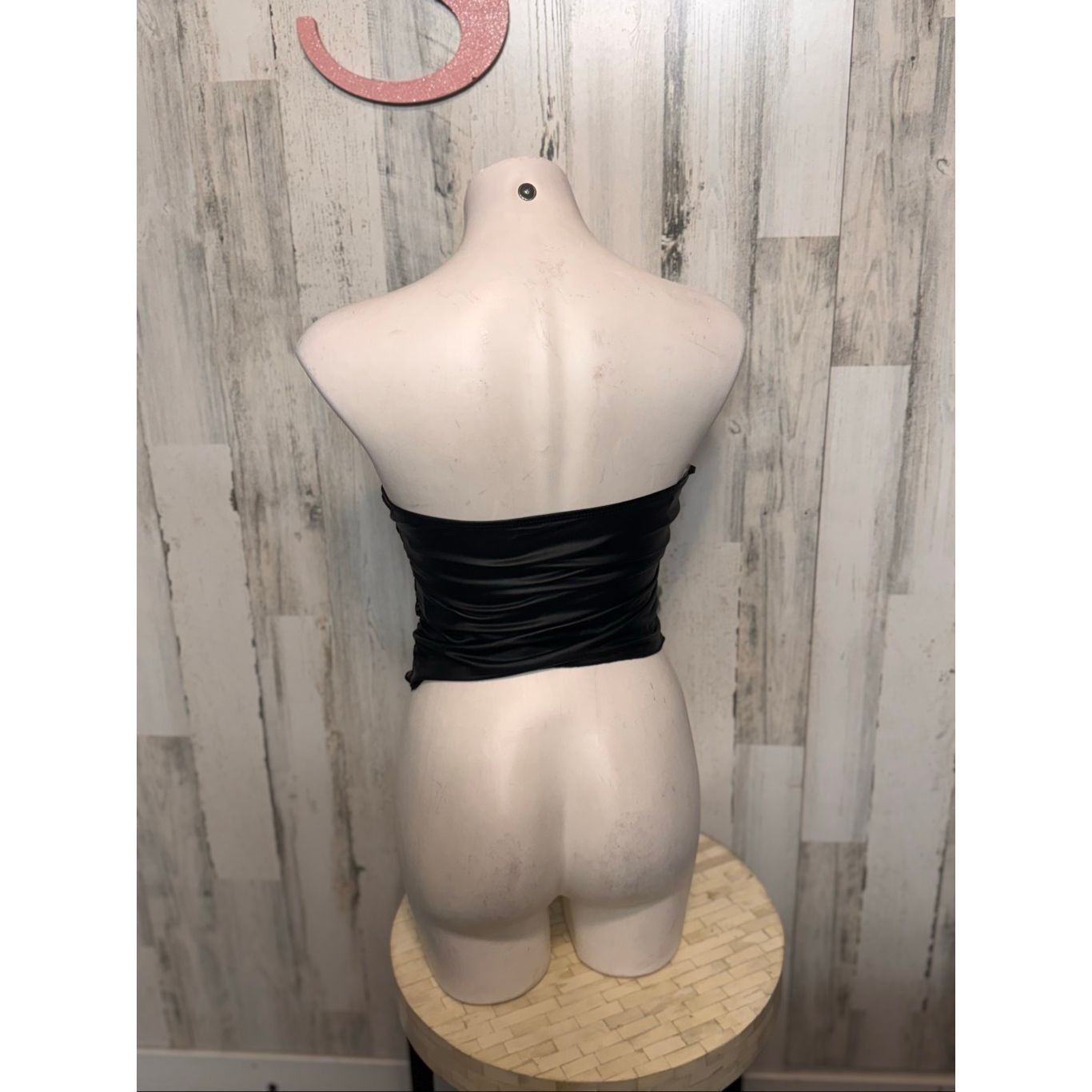 Other Black Faux Leather Tube Top Small | Strapless Shiny Clubwear Size S / US 4 / IT 40 - 4 Thumbnail