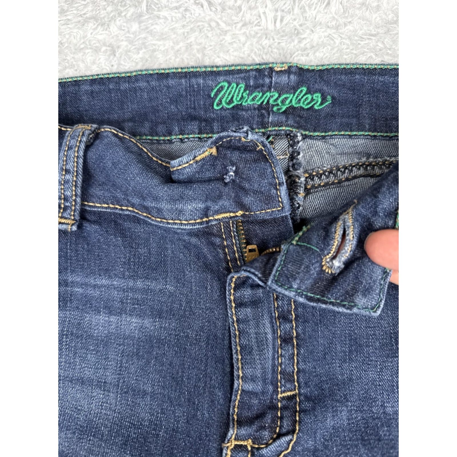 Wrangler Wrangler Jeans Juniors Bootcut Blue Med Wash Mid Rise Stretch Denim 34x30 Women's Size 13/14 Size 34" / US 12 / IT 48 - 2 Thumbnail