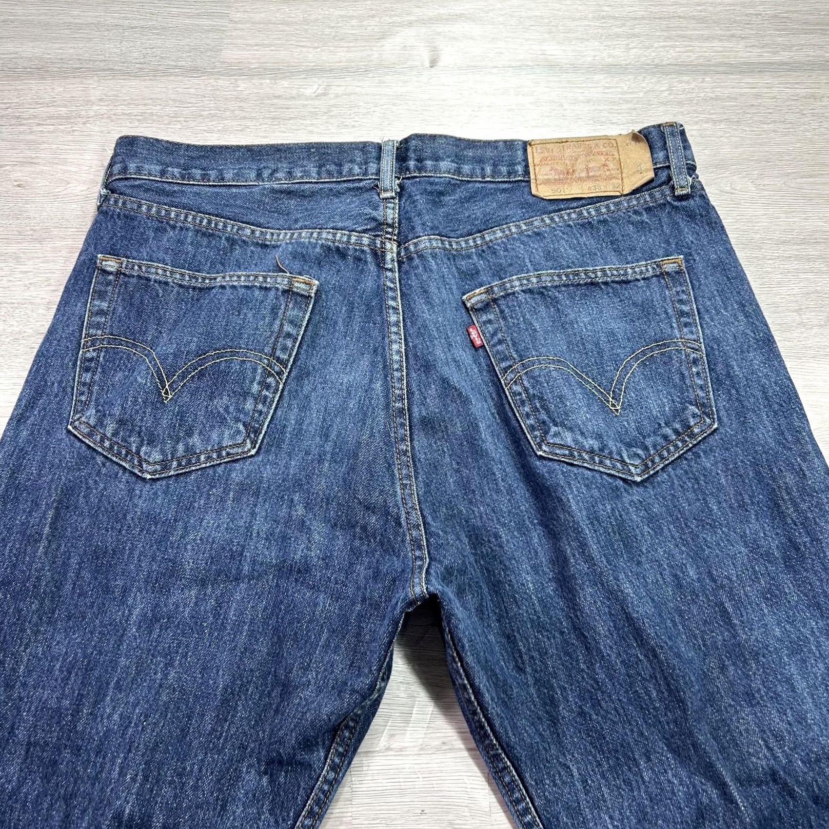 Levi's Levi's 501 Jeans Mens 38x31 Blue Button Fly Straight Leg Denim Red Tab Womens? Size US 38 / EU 54 - 4 Thumbnail