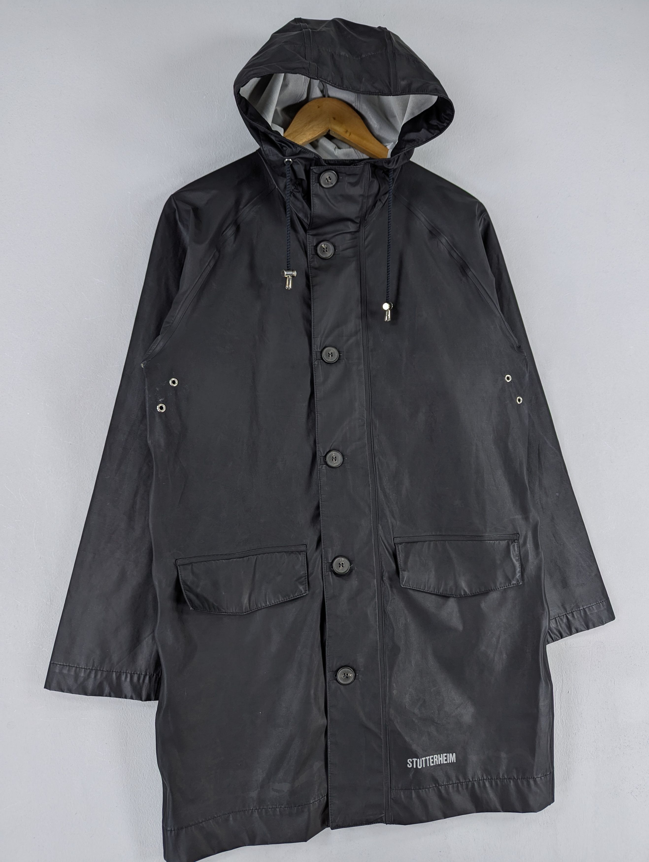 Stutterheim Men's Black Stutterheim Hoodie Long Raincoat Jacket XXS Size US XXS / EU 40 - 3 Thumbnail