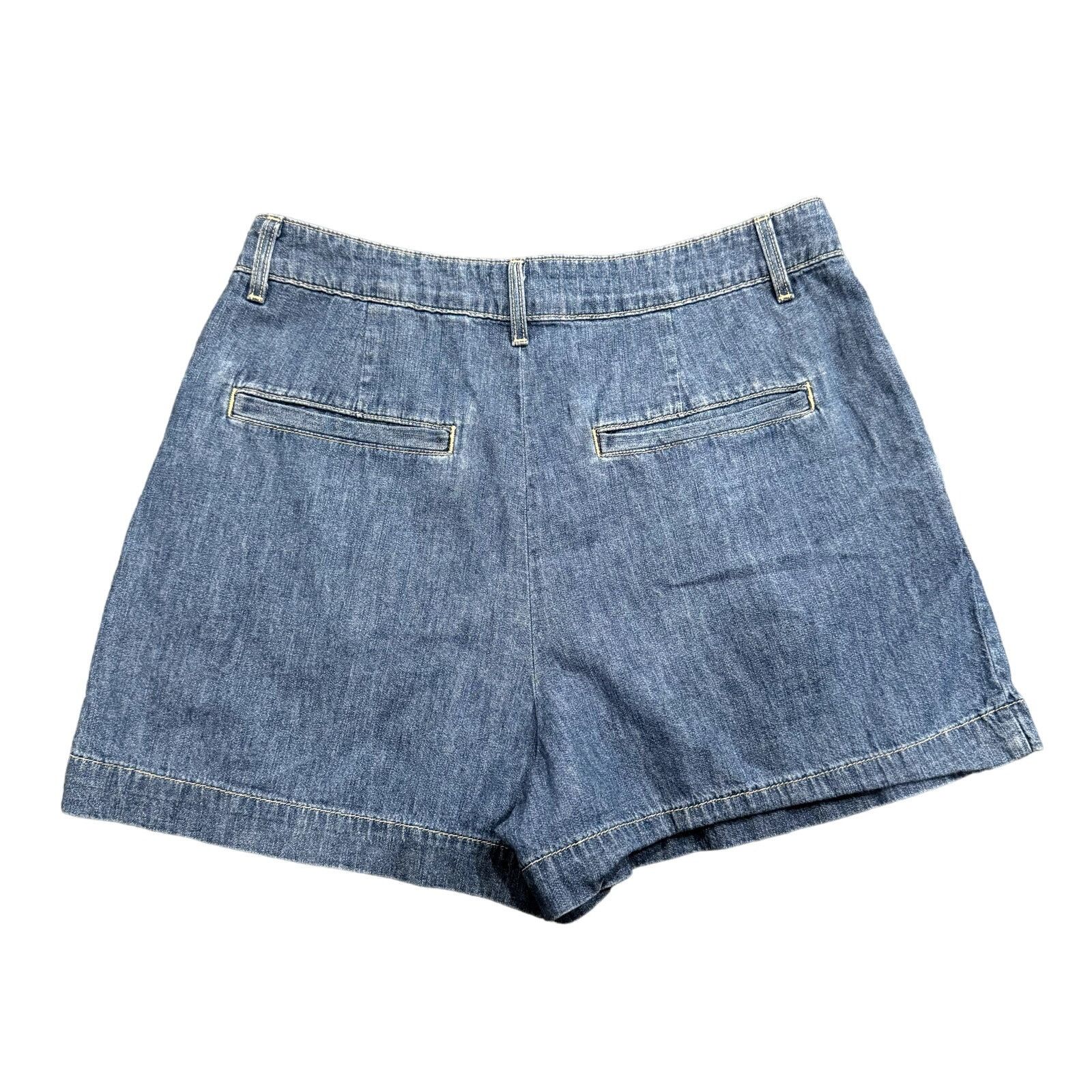 L'AGENCE L'Agence Zahari Pleated Denim Shorts in Blue, Size 29 Size 29" - 4 Thumbnail