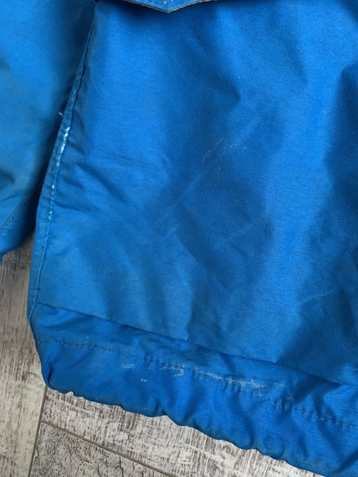 Berghaus × Vintage Vintage berghaus gore tex mera peak jacket Size US L / EU 52-54 / 3 - 3 Thumbnail