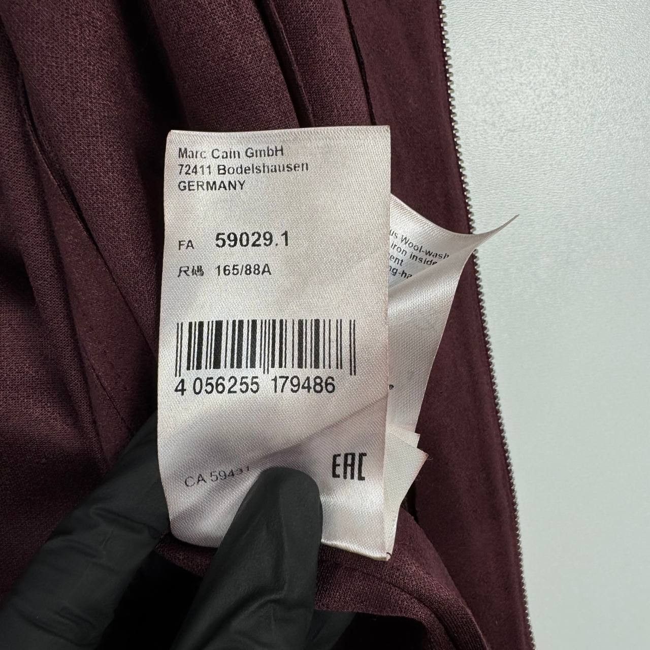 Other Marc Cain Suede Fringe Jacket Burgundy Zip Women Size M Size M / US 6-8 / IT 42-44 - 8 Thumbnail