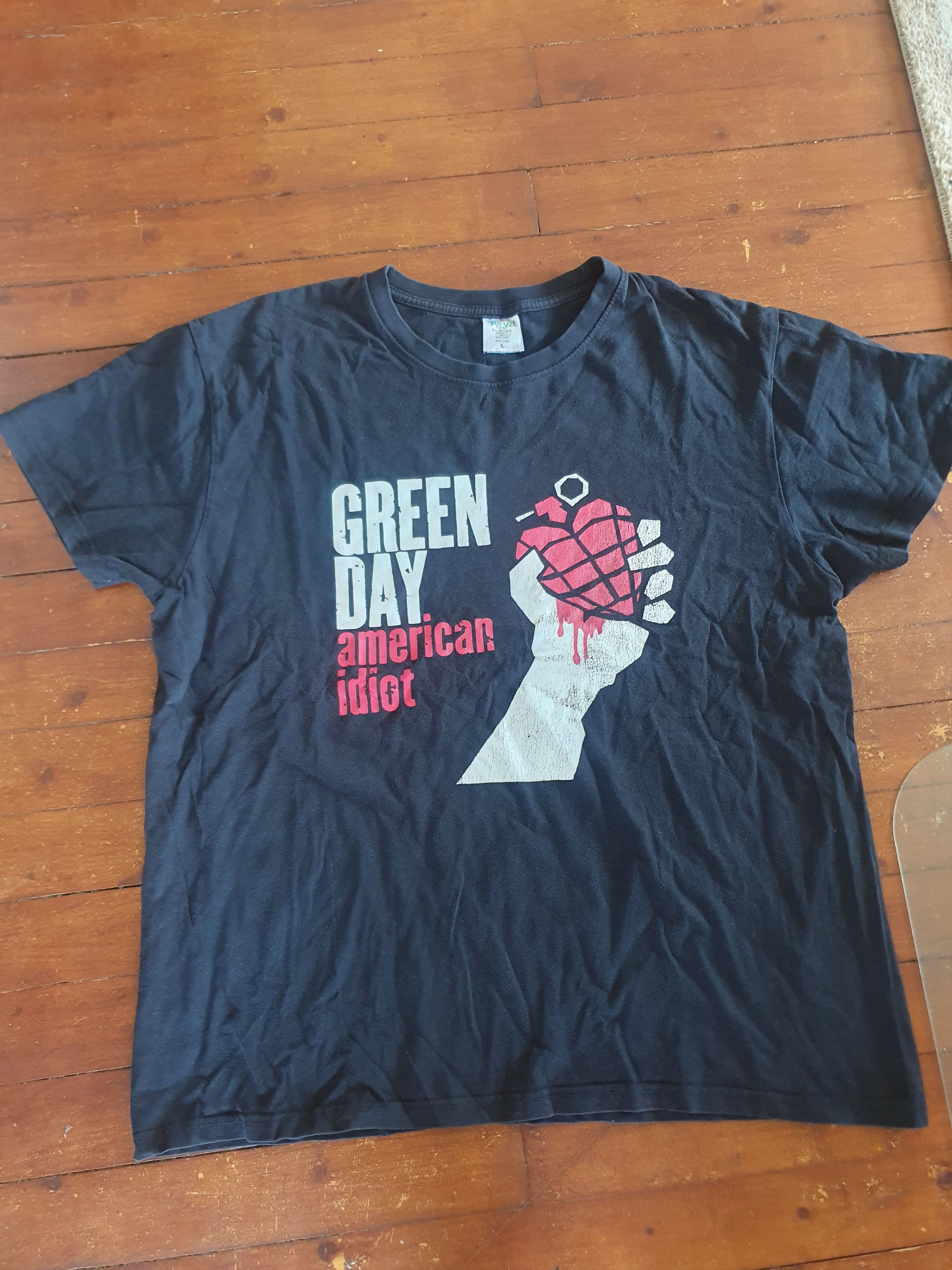 Band Tees Green Day American Idiot double sided t-shirt sz L Size US L / EU 52-54 / 3 - 1 Thumbnail