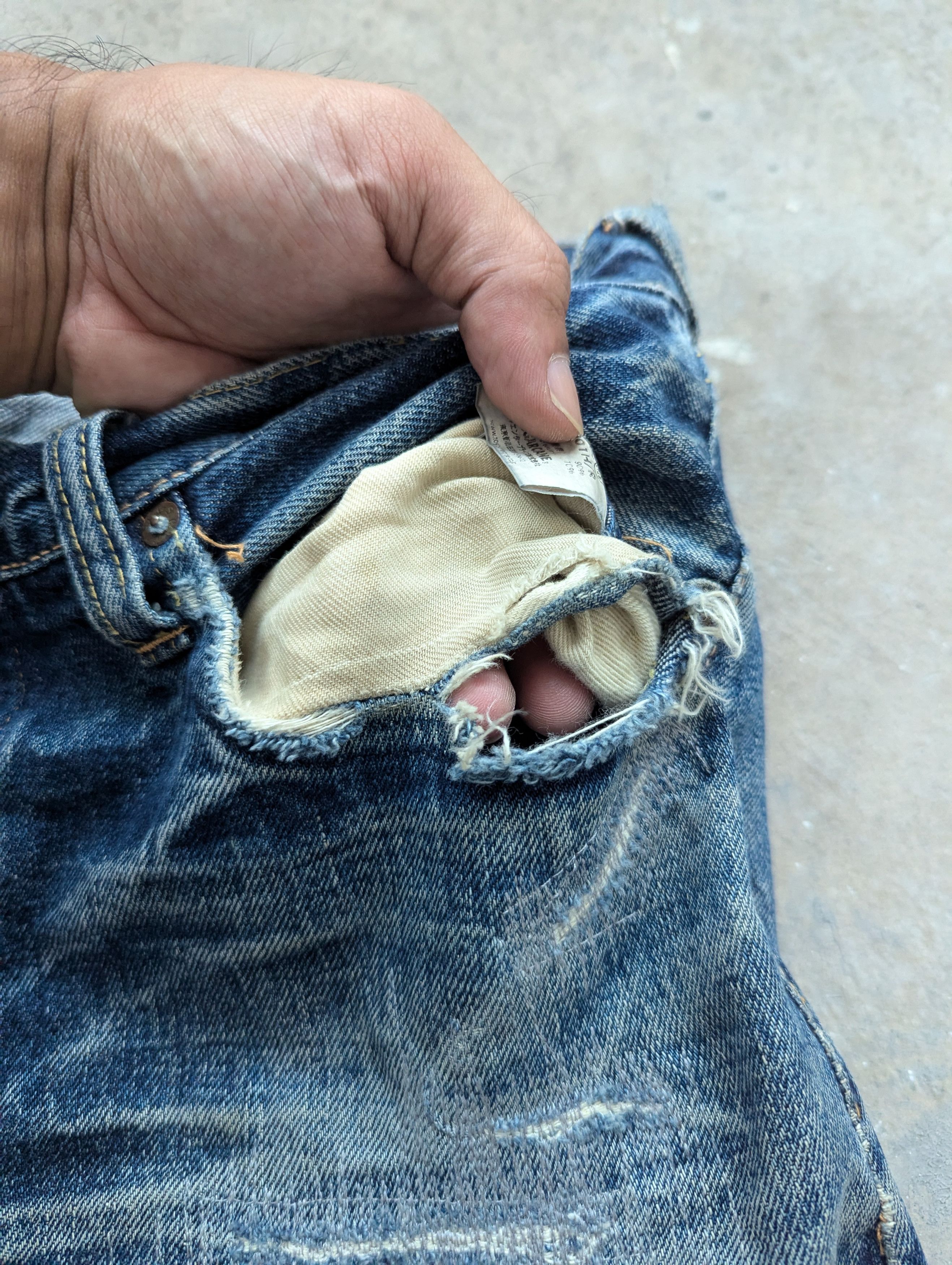 Japanese Brand × Sugar Cane OPEN ORDER 🔥 Vintage Sugar Cane Selvedge Distressed Denim Size US 32 / EU 48 - 6 Thumbnail