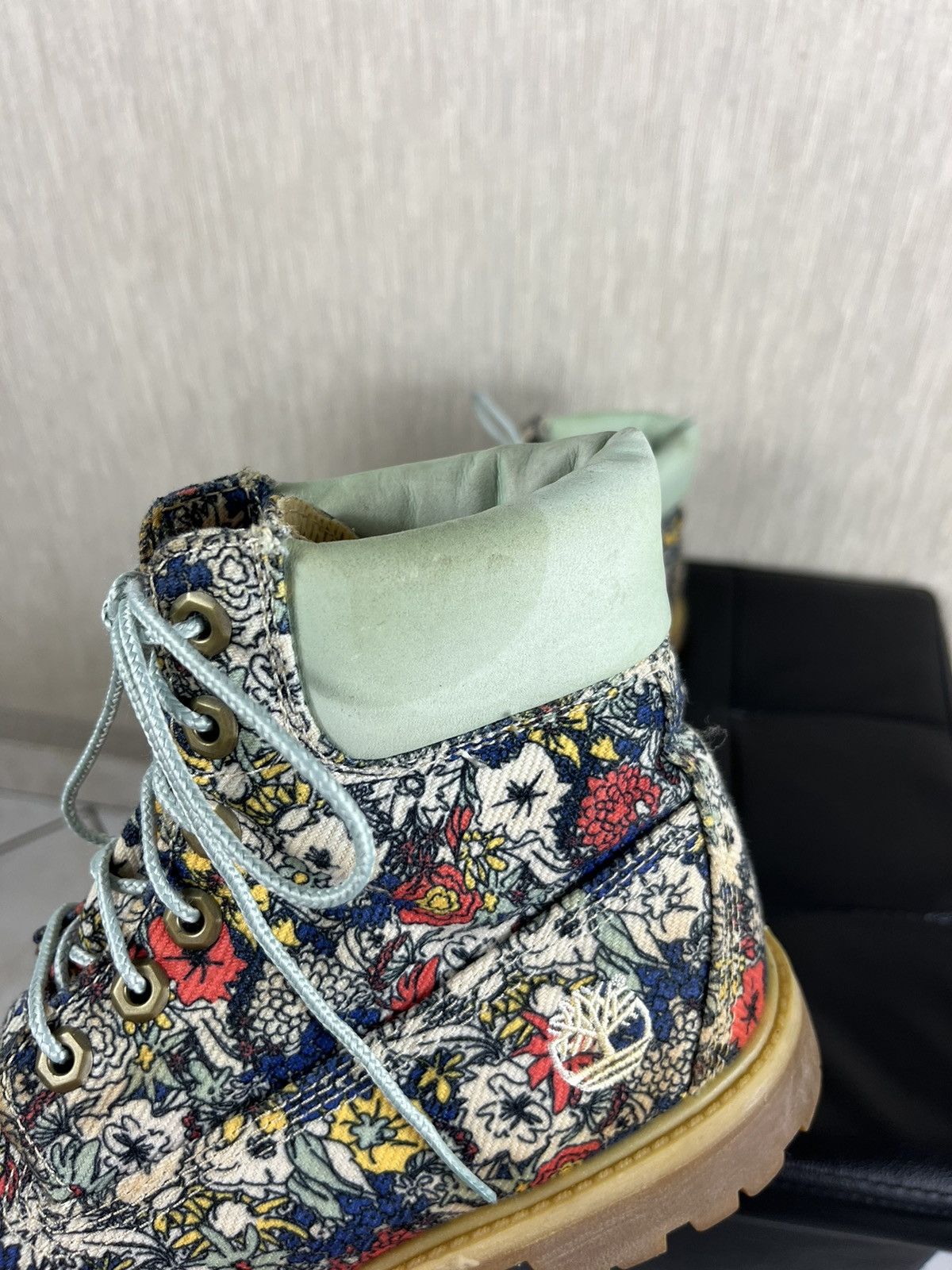 Timberland × Vintage Timberland floral boots shoes full all over print Size US 7.5 / IT 37.5 - 14 Thumbnail