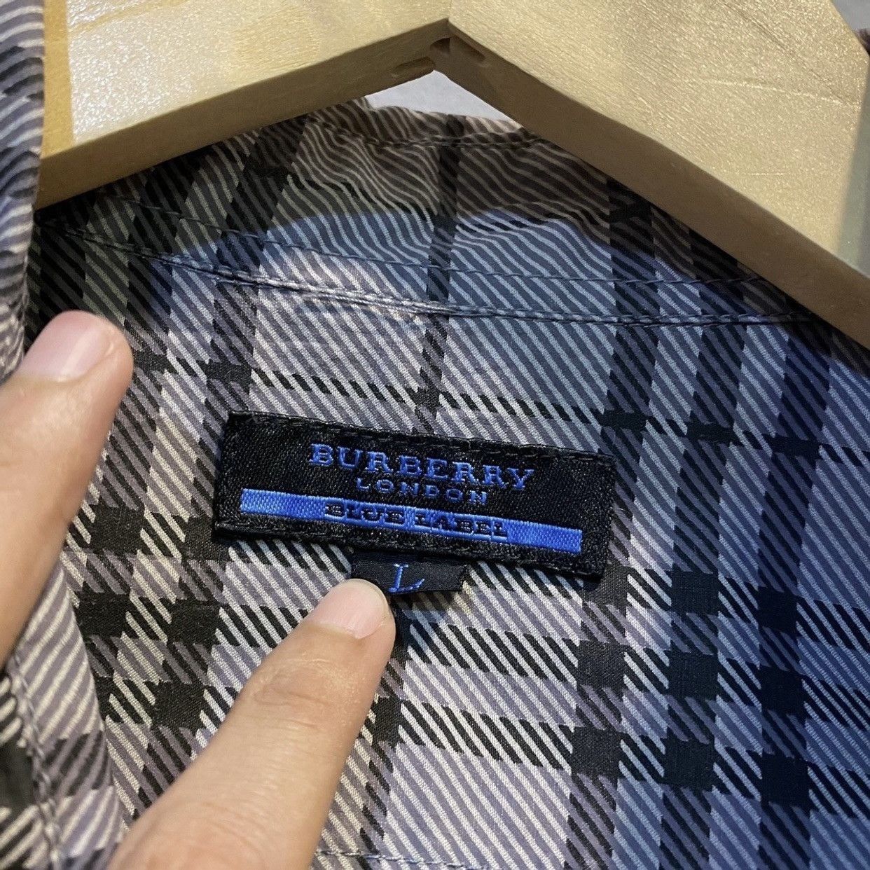 Burberry 🔥Burberry London Blue Label Nova Check Snap Button Jackets Size US L / EU 52-54 / 3 - 14 Thumbnail