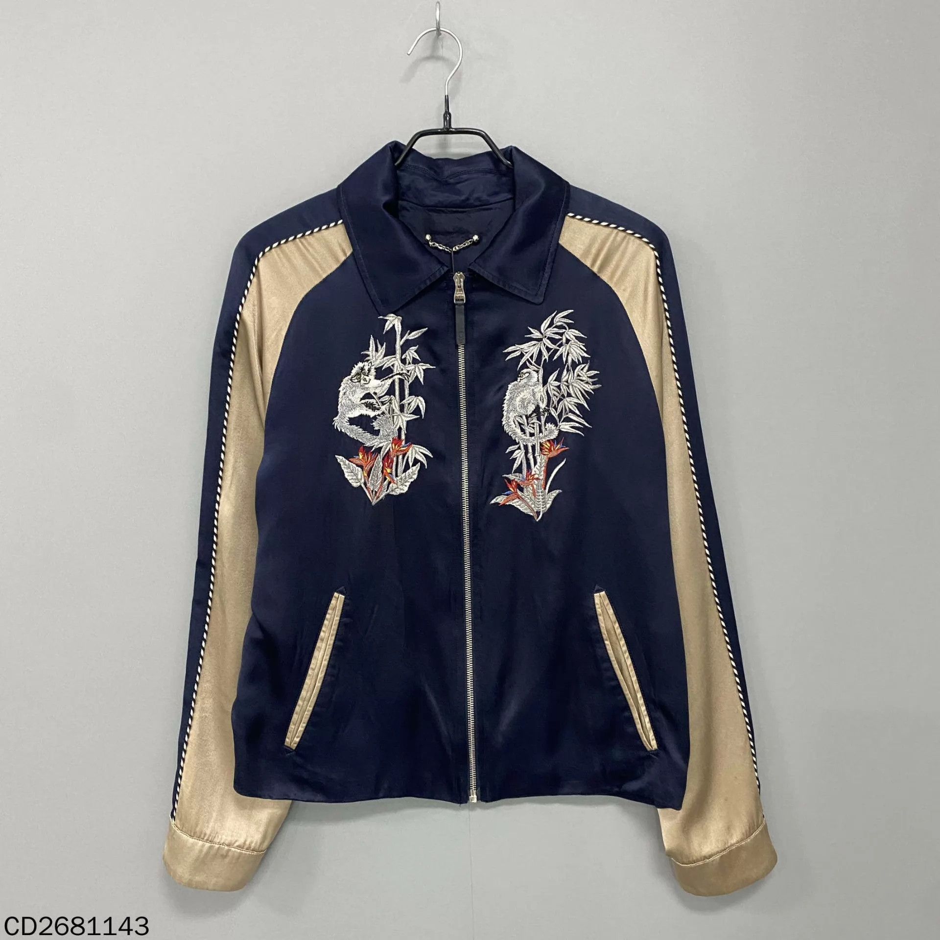Louis Vuitton LV Runway Silk Embroidered Men's Jacket 99 New 48 Size US M / EU 48-50 / 2 - 1 Thumbnail