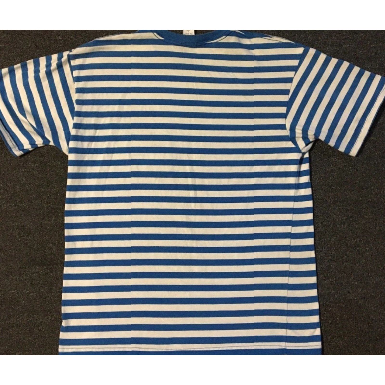 Quiksilver VINTAGE Boardriding T-Shirt Mens M Blue Striped Pocket Shirt 90s Grunge Vaporwave Ocean Pacific Quiksilver USA Ocean Beach Funny Graphic Tee Size US M / EU 48-50 / 2 - 6 Thumbnail