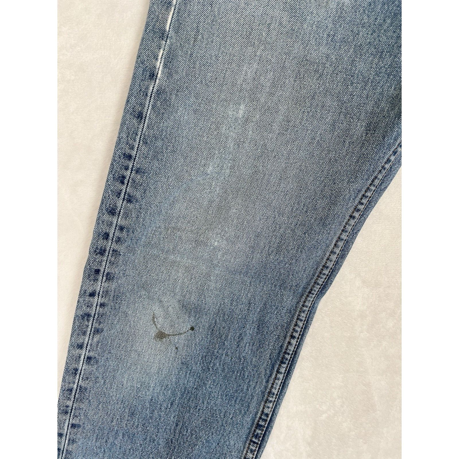Levi's Vintage Levi’s 505 Denim Jeans Size 32x32 Medium Wash Grunge Size US 32 / EU 48 - 2 Thumbnail