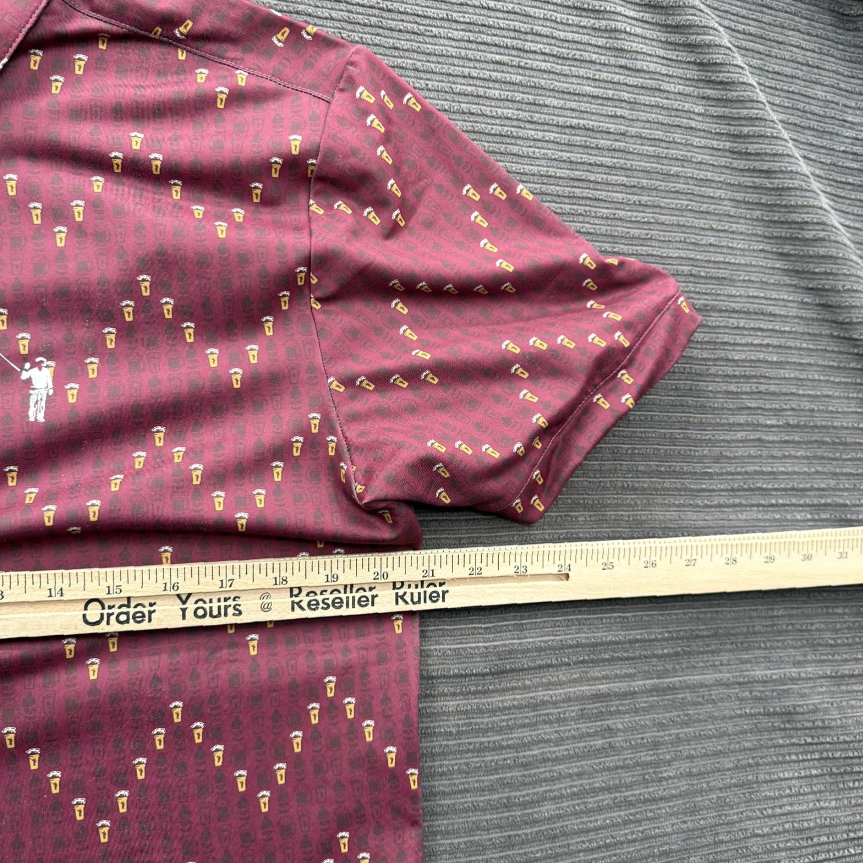 Vintage William Murray Polo Shirt Mens L Burgundy Beer Glass Pattern Golf Button Up Shirt Mens L Burgundy Beer Glass Pattern Golf Button Up Size US L / EU 52-54 / 3 - 5 Thumbnail