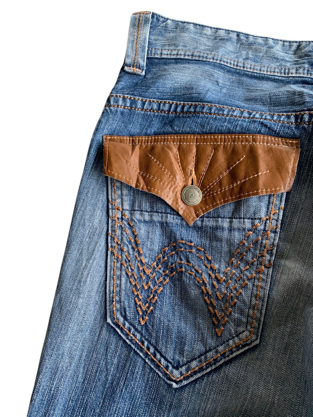 Edwin VINTAGE FLARE EDWIN XV NAVAJO FADED&RUSTY JAPANESE DENIM Size US 34 / EU 50 - 13 Thumbnail