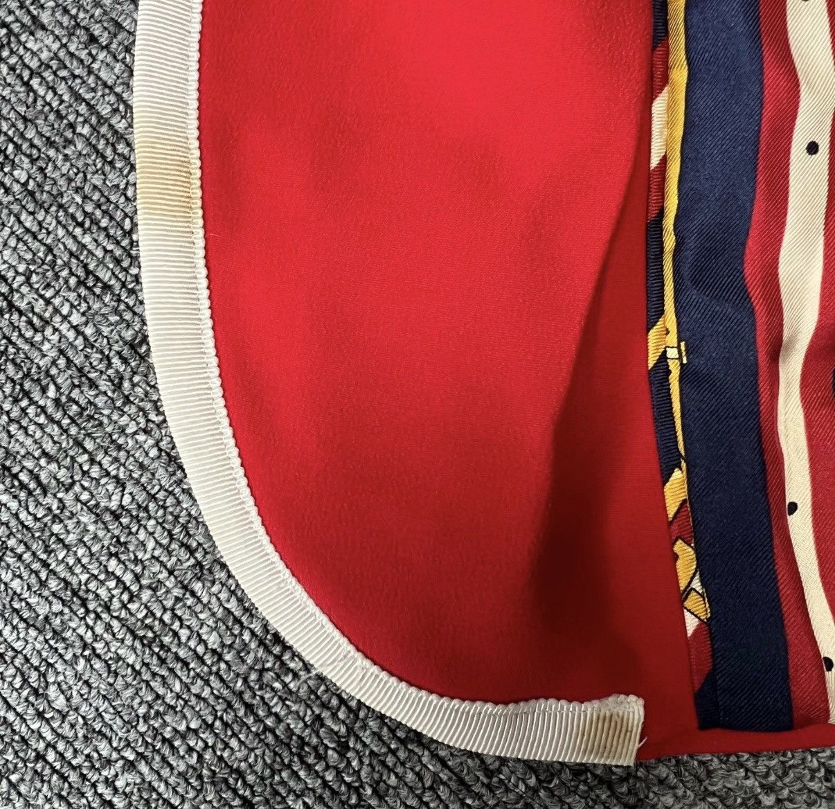 Gucci Gucci / Red Suit Jacket with Metal Buckle K12 Size S / US 4 / IT 40 - 6 Thumbnail