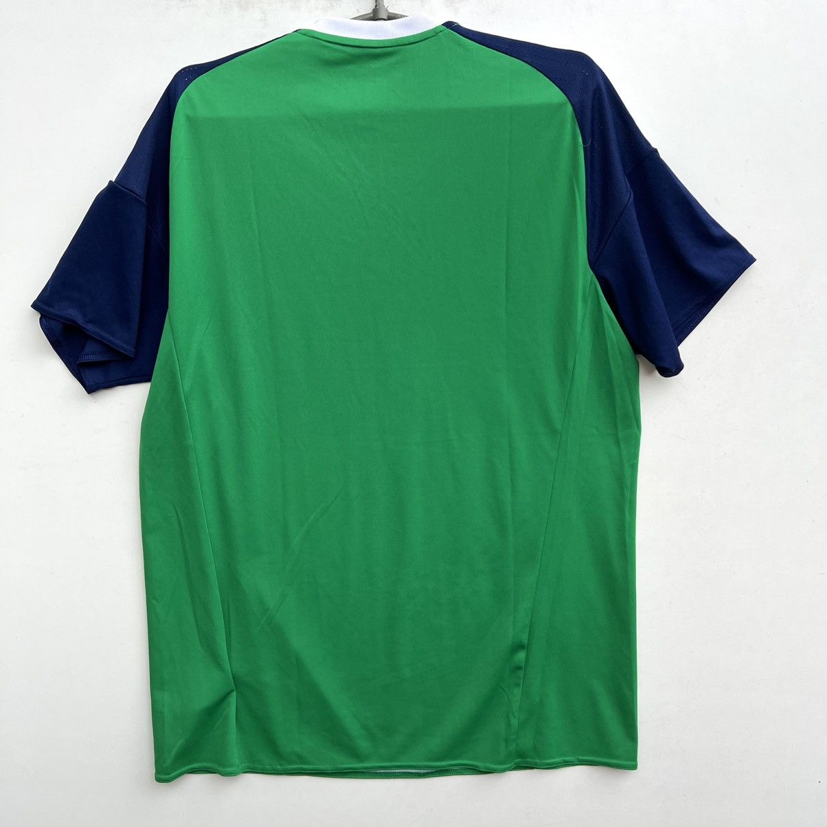 Adidas NORTHERN IRELAND 2016 2017 FOOTBALL SOCCER JERSEY ADIDAS Size US L / EU 52-54 / 3 - 8 Thumbnail