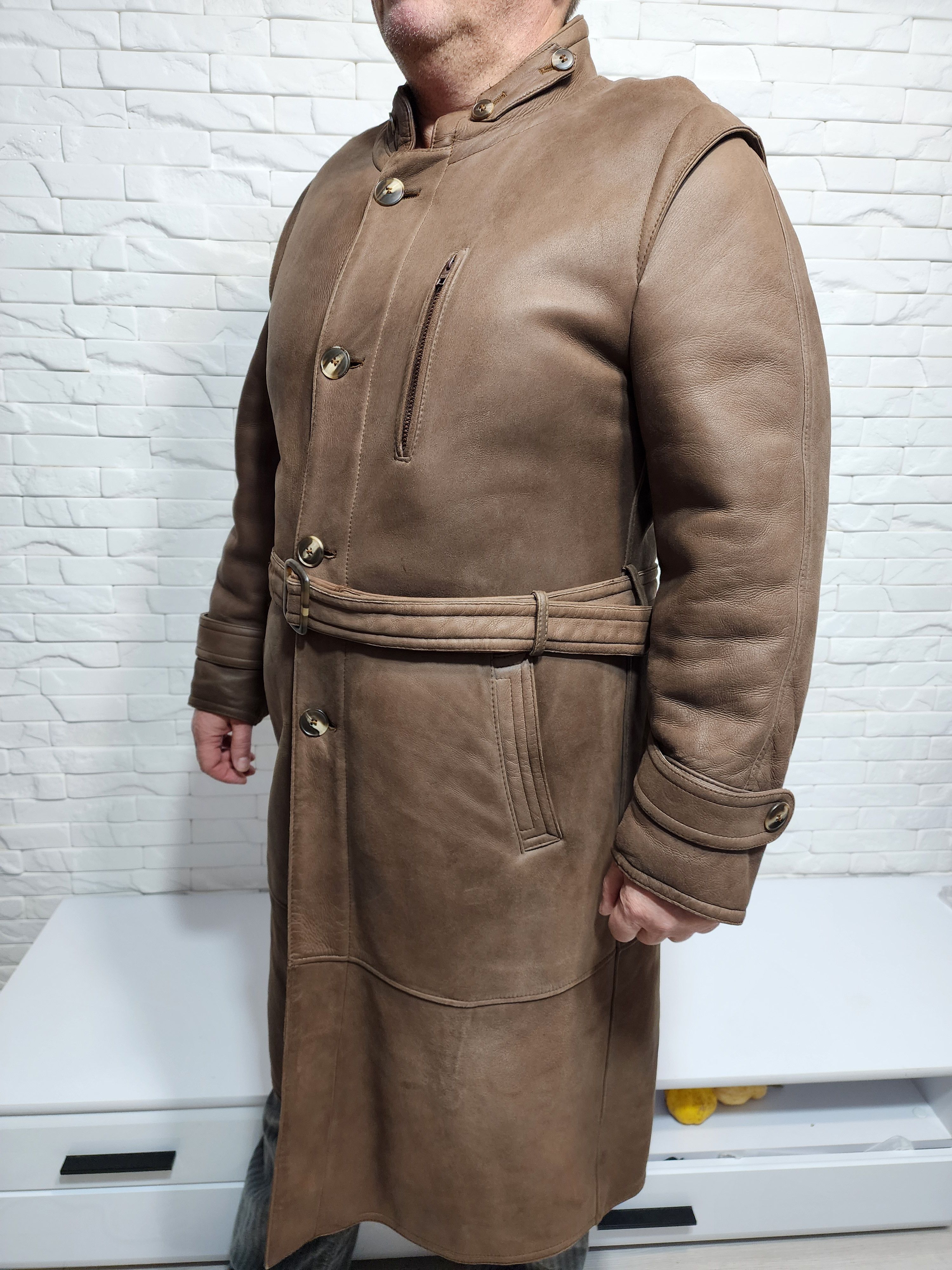 Genuine Leather Brown Sheepskin Coat: Genuine Fur, Button-Down Size US L / EU 52-54 / 3 - 2 Thumbnail