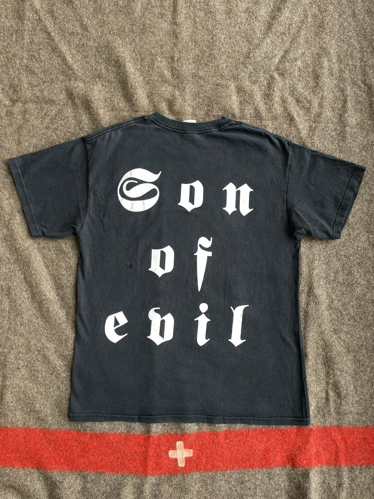 Band Tees × Gildan Grave Digger T-Shirt Size US L / EU 52-54 / 3 - 3 Thumbnail