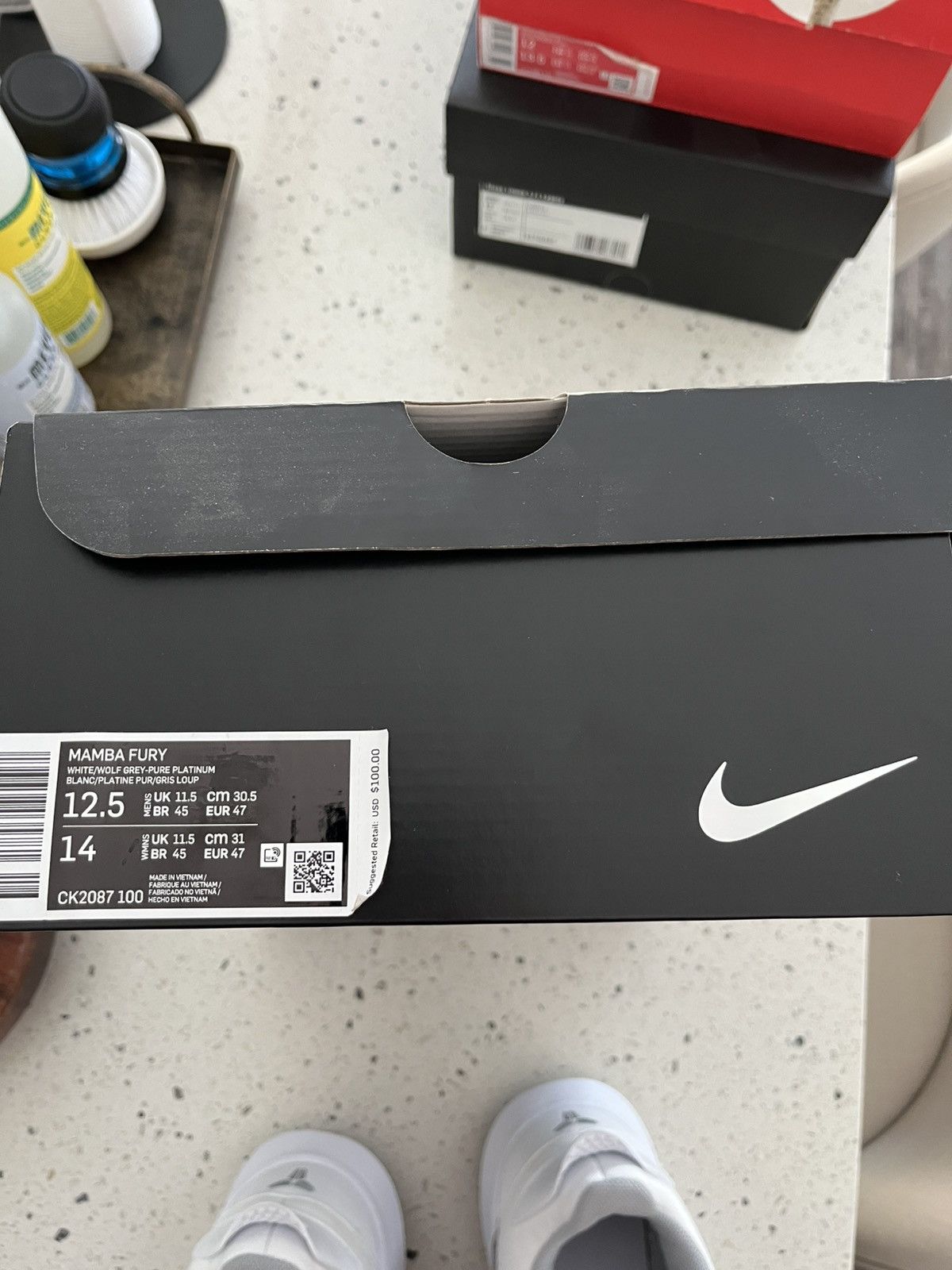 Nike Nike Kobe Fury 12.5 Size US 12.5 / EU 45-46 - 7 Thumbnail