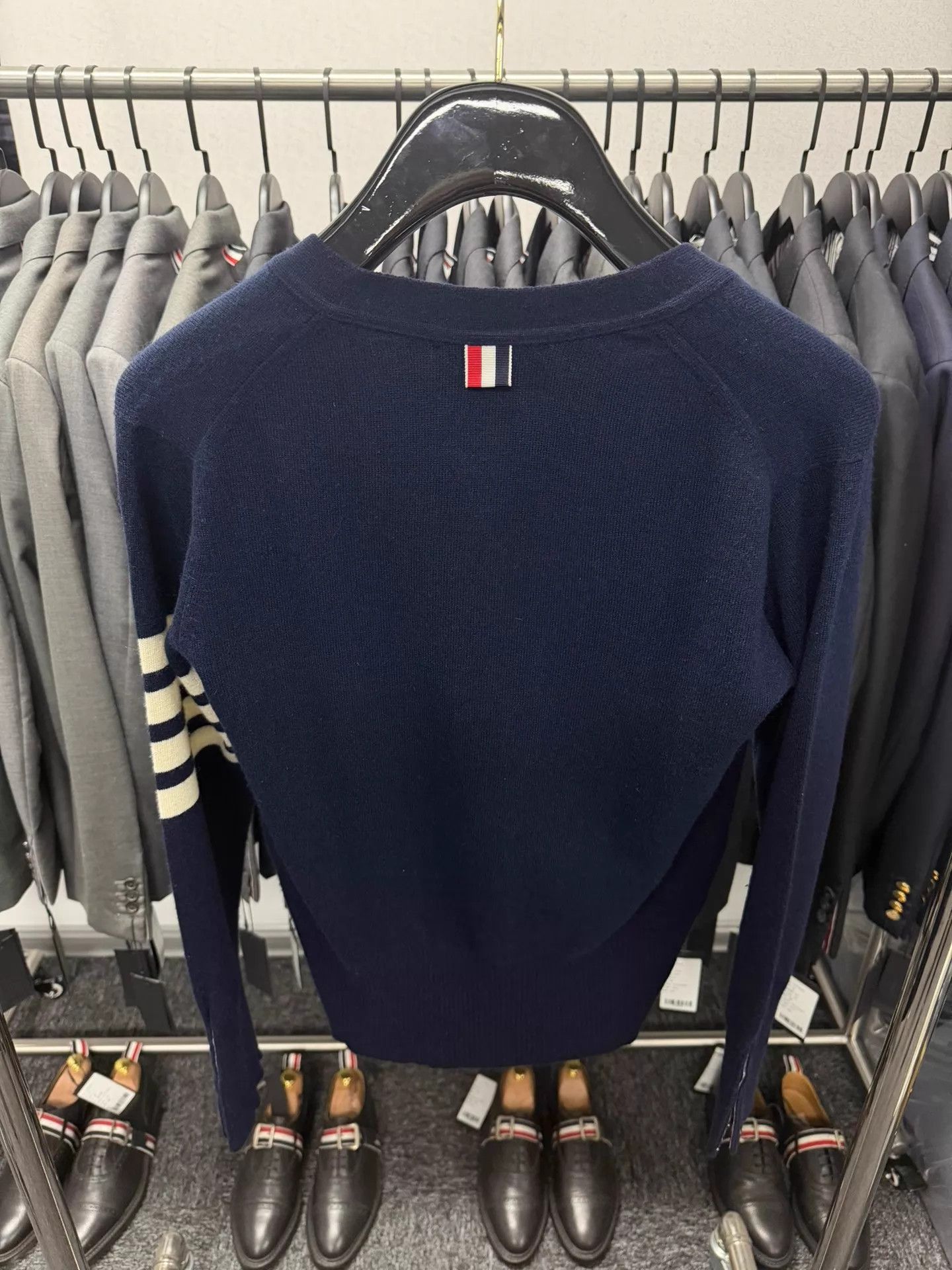 Thom Browne Thom Browne 4-Bar 100% Cashmere Cardigan Navy Size 1 Size US S / EU 44-46 / 1 - 2 Thumbnail