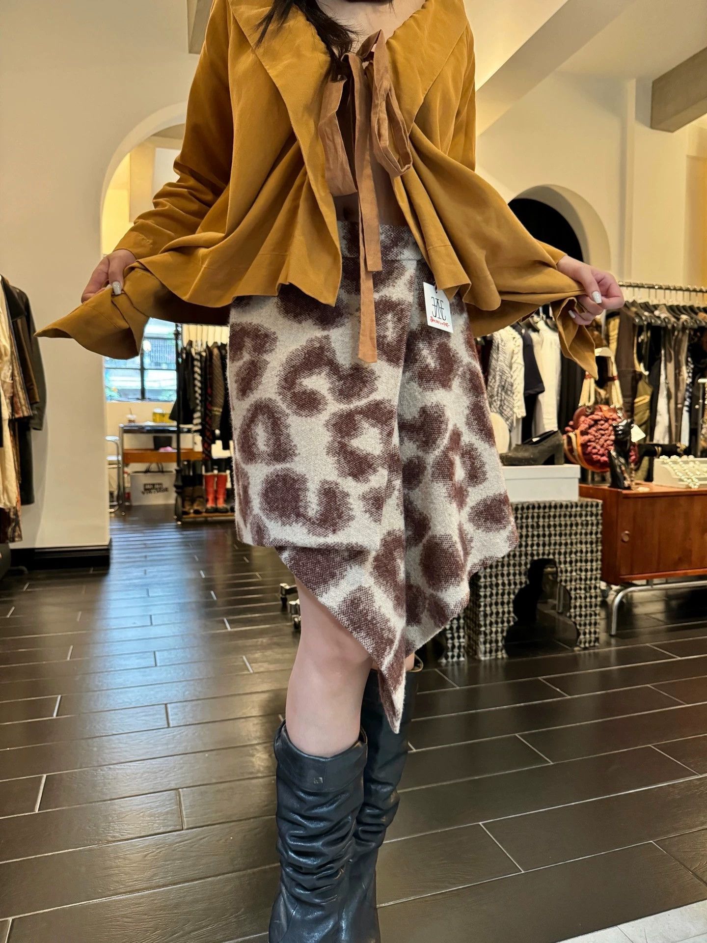 Vivienne Westwood Vivienne Westwood Leopard Wool Wrap Skirt 2 Vintage Size 26" / US 2 / IT 38 - 3 Thumbnail