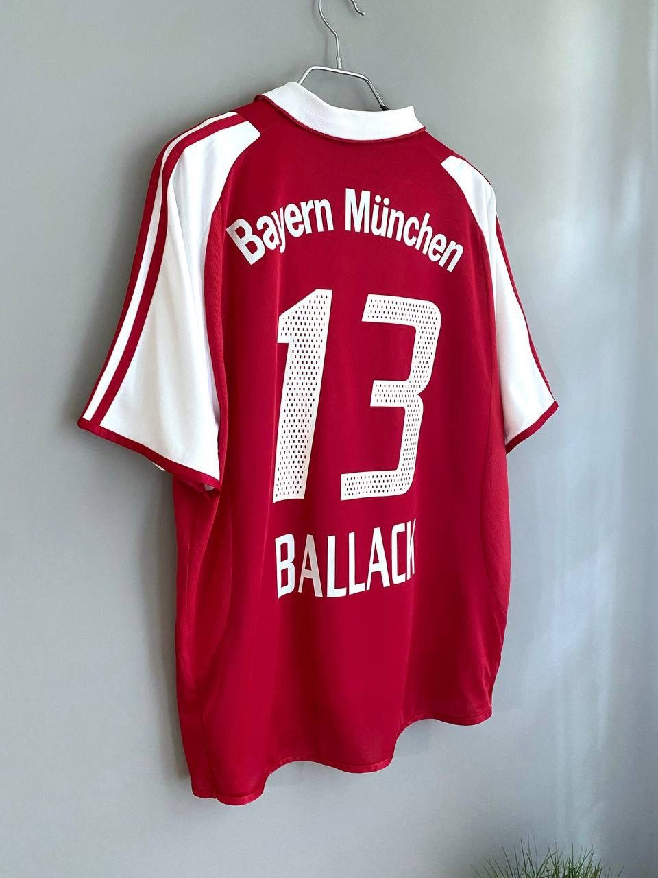 Adidas Adidas FC Bayern Munich 2003/2004 Home Football Jersey #13 BALLACK, Size M Size US M / EU 48-50 / 2 - 12 Thumbnail