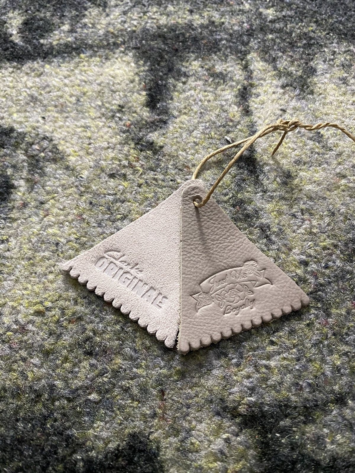 Clarks Kith Loyalty Just Us Vitality Tier III Leather Keychain Size ONE SIZE - 1 Thumbnail