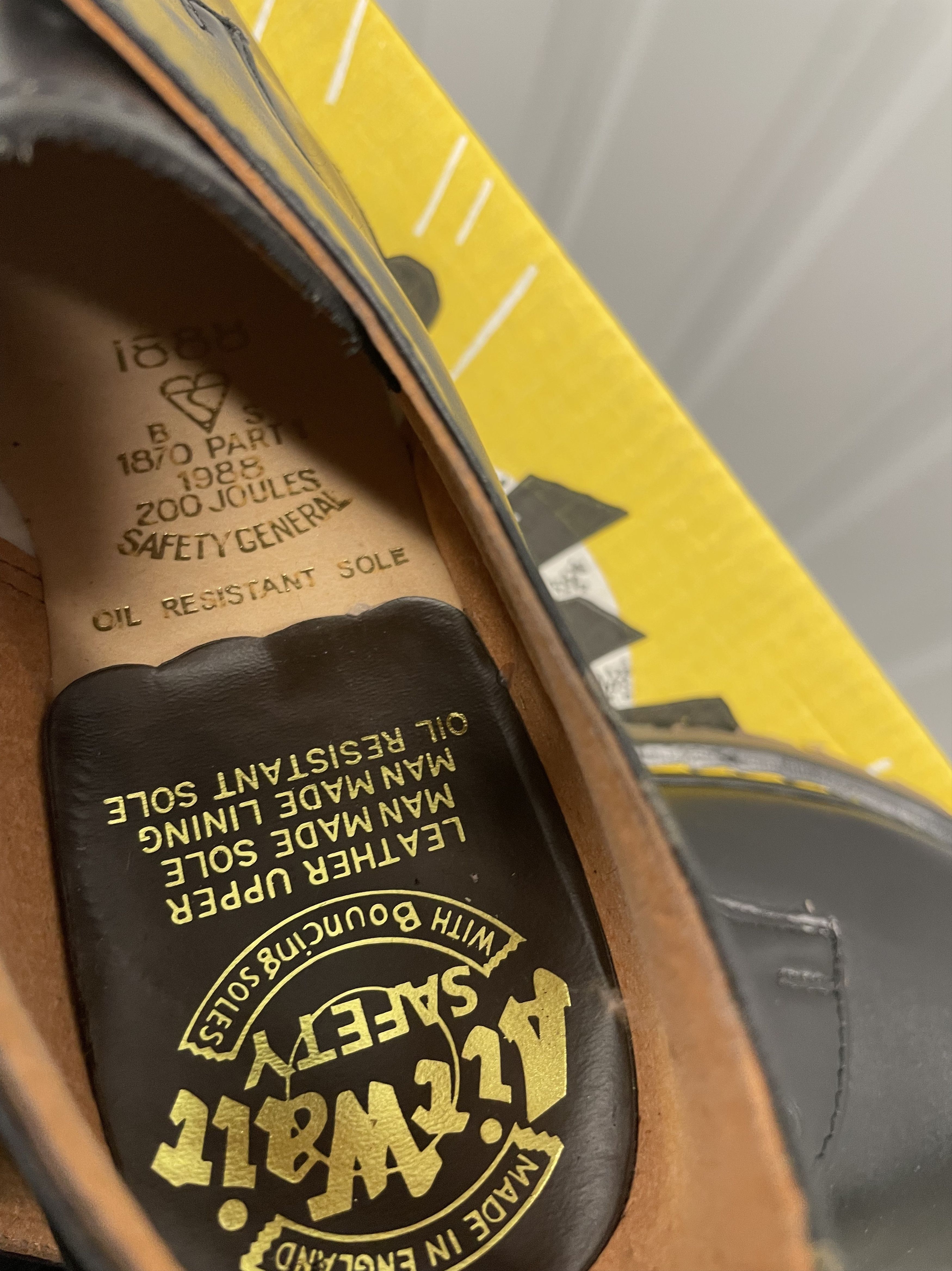 Dr. Martens 1980s Deadstock handmade Dr Martens docs model 1925 Size US 5 / IT 35 - 5 Thumbnail