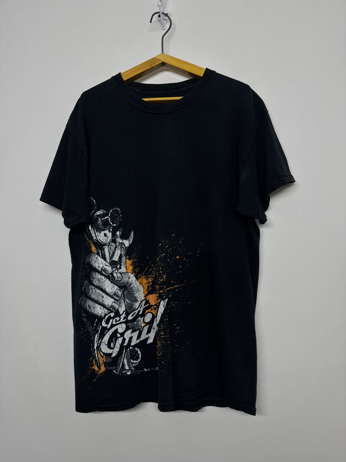 Vintage New Snap On Tool Classic Chrome Garage Black & Orange Tshirt Size US M / EU 48-50 / 2 - 6 Thumbnail