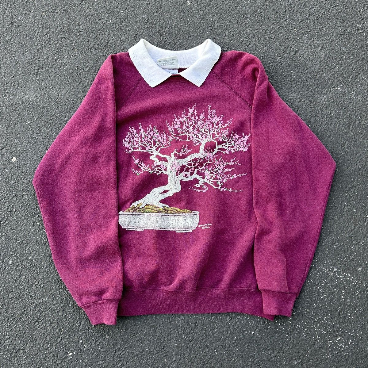 Japanese Brand Vintage purple Japanese flower blossom tree 90s crewneck Size US L / EU 52-54 / 3 - 1 Thumbnail