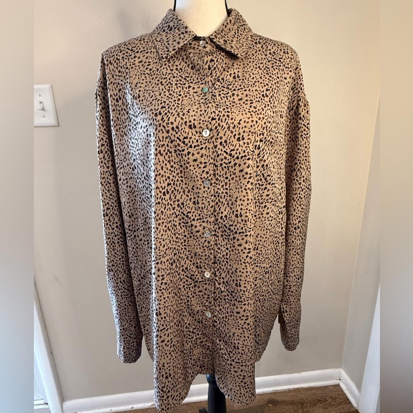 Polo Ralph Lauren POL leopard print button up shirt black tan brown SZ M Size M / US 6-8 / IT 42-44 - 1 Thumbnail