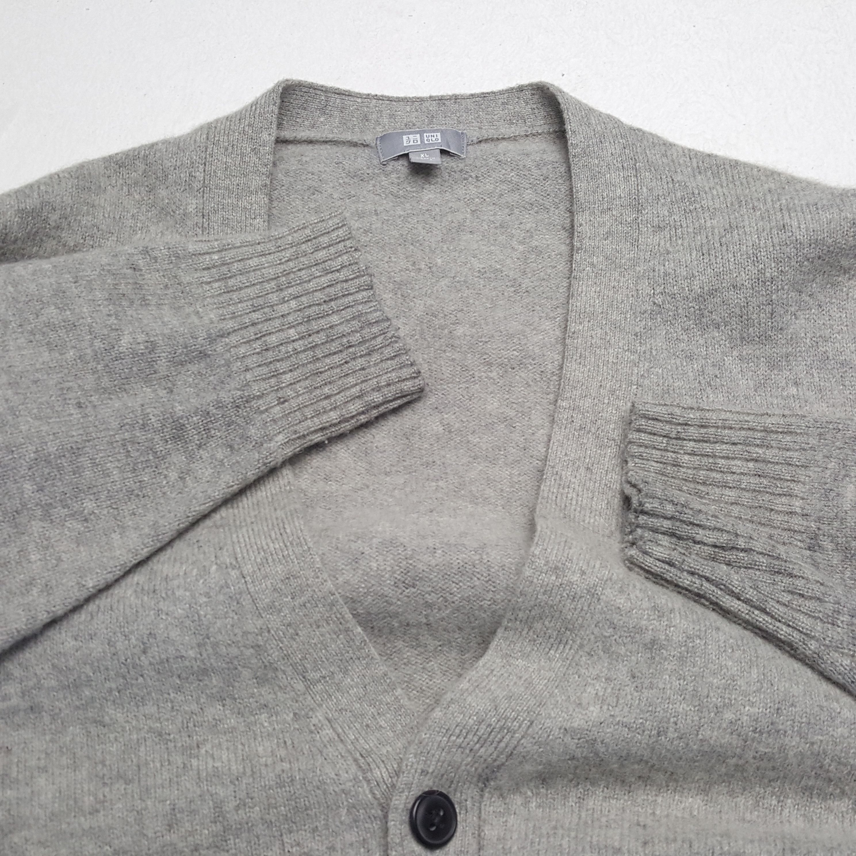 Japanese Brand × Uniqlo UNIQLO x Custom Undercover Logo Design Style Cardigan Size US M / EU 48-50 / 2 - 9 Thumbnail