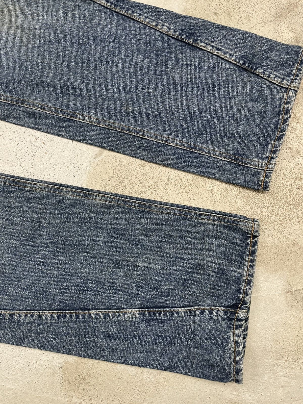 Japanese Brand Heart Jeans Buckle Back Fold Denim Whisker Size US 29 - 6 Thumbnail